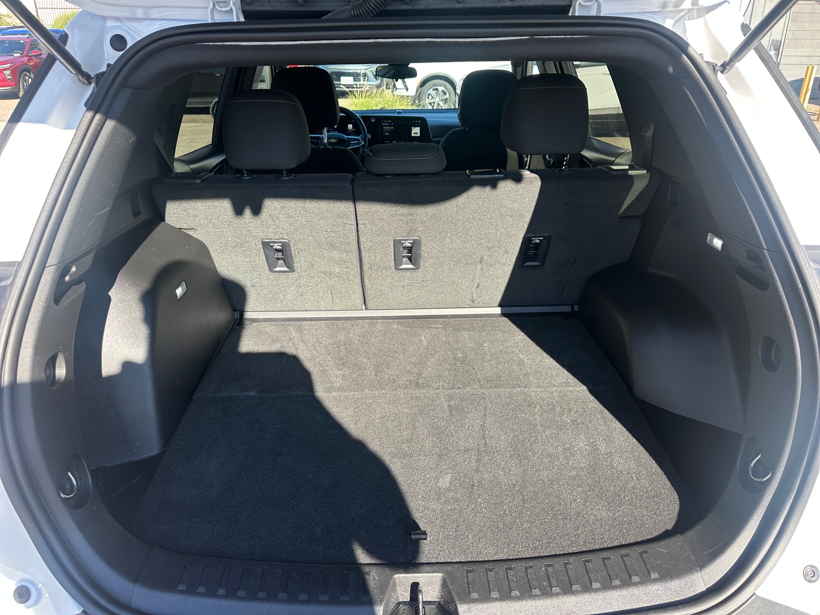 Thumbnail: 2025 Chevrolet Equinox - 6