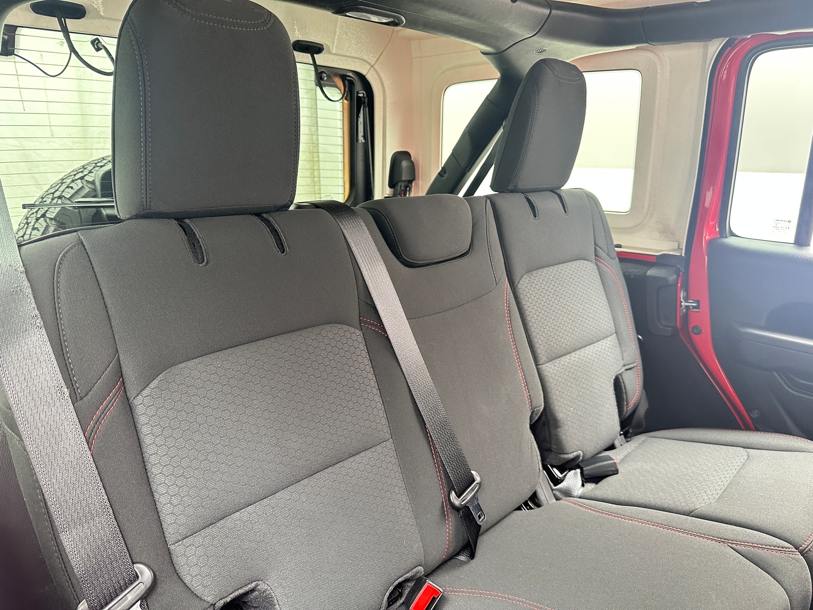 Thumbnail: 2022 Jeep Wrangler - 6