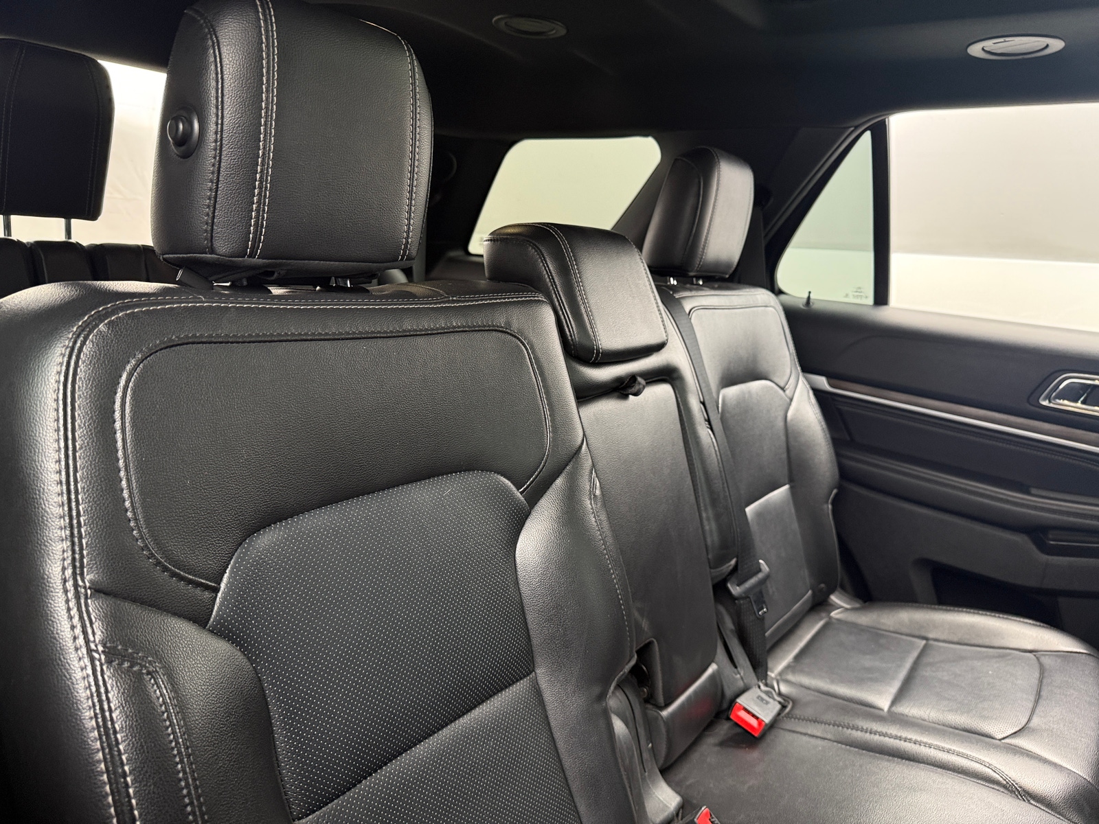 Thumbnail: 2018 Ford Explorer - 5