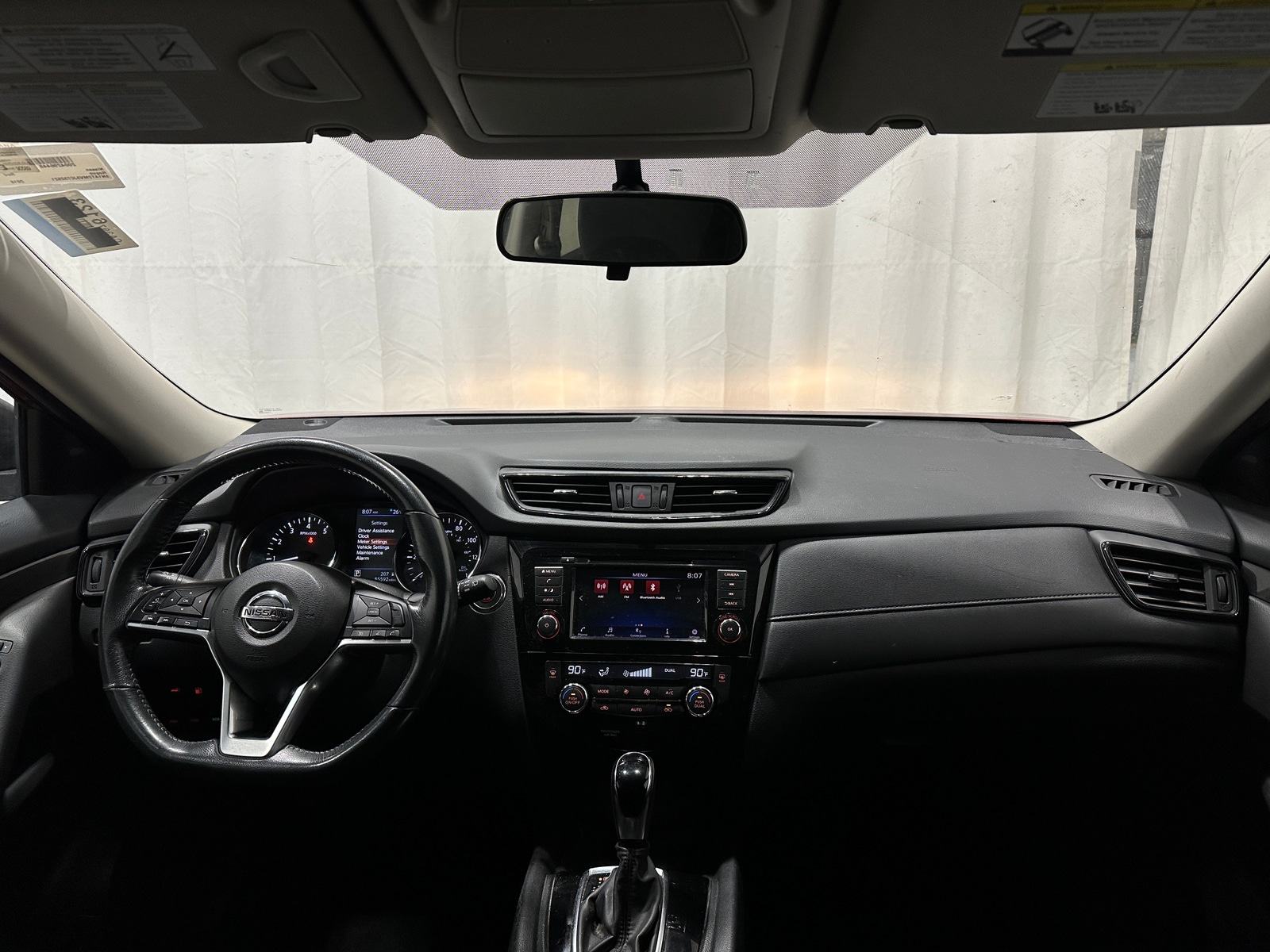 Thumbnail: 2018 Nissan Rogue - 3