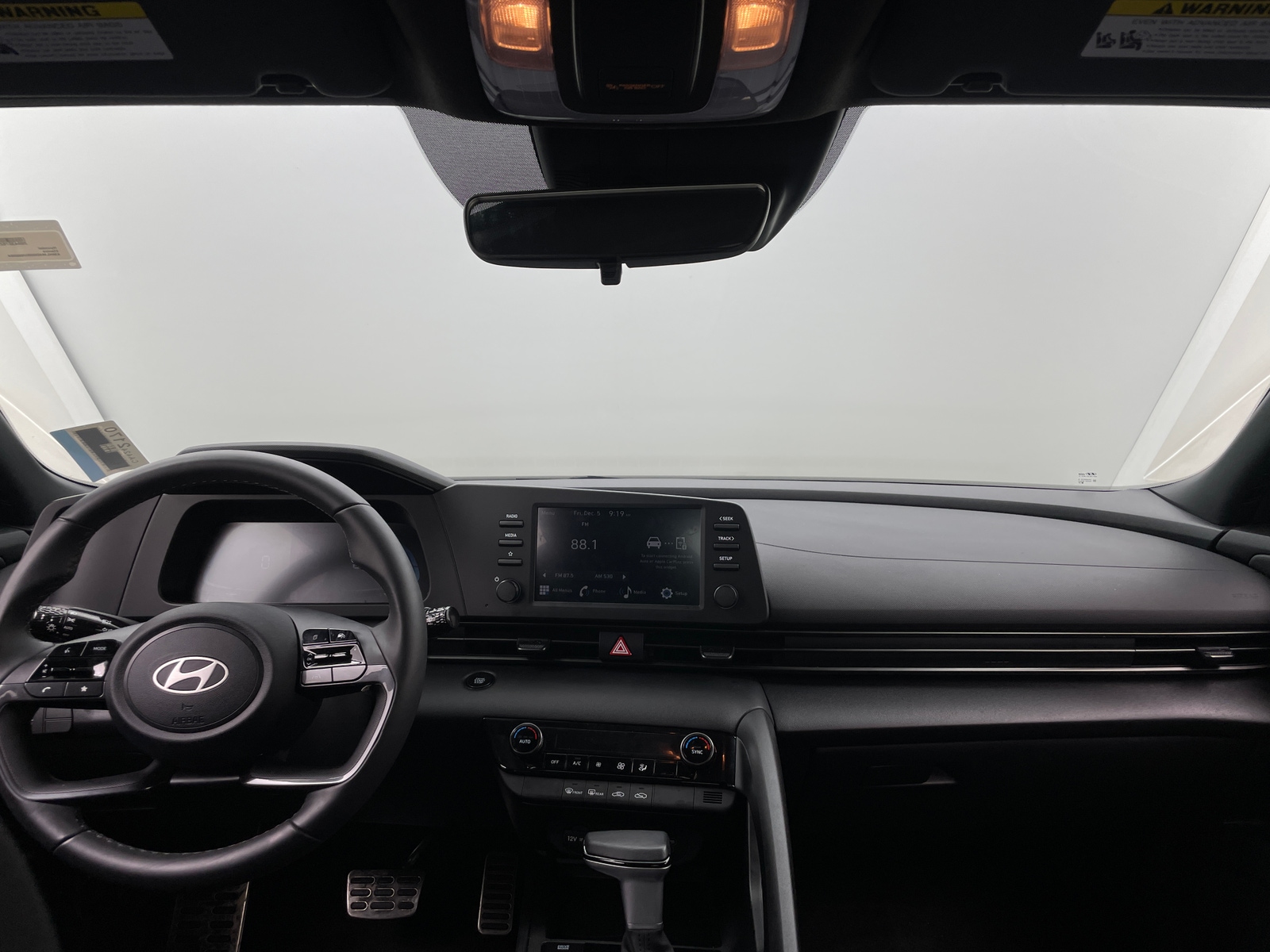 Thumbnail: 2025 Hyundai Elantra - 3