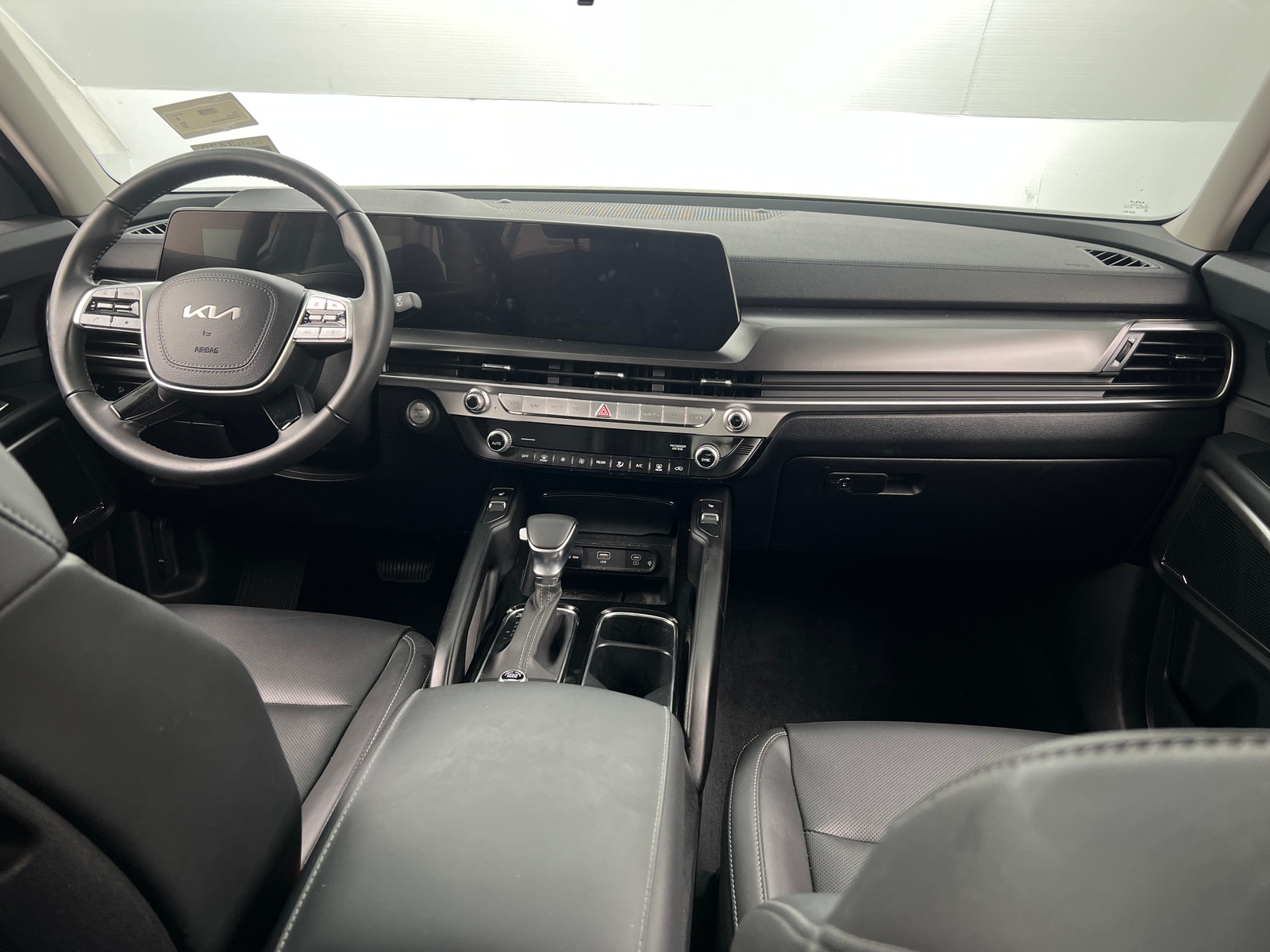 Thumbnail: 2024 Kia Telluride - 2