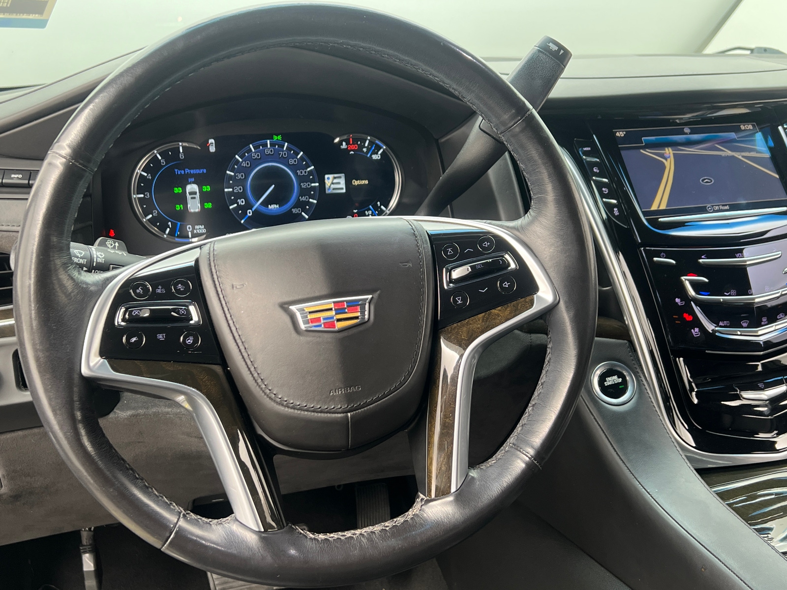 Thumbnail: 2019 Cadillac Escalade - 4