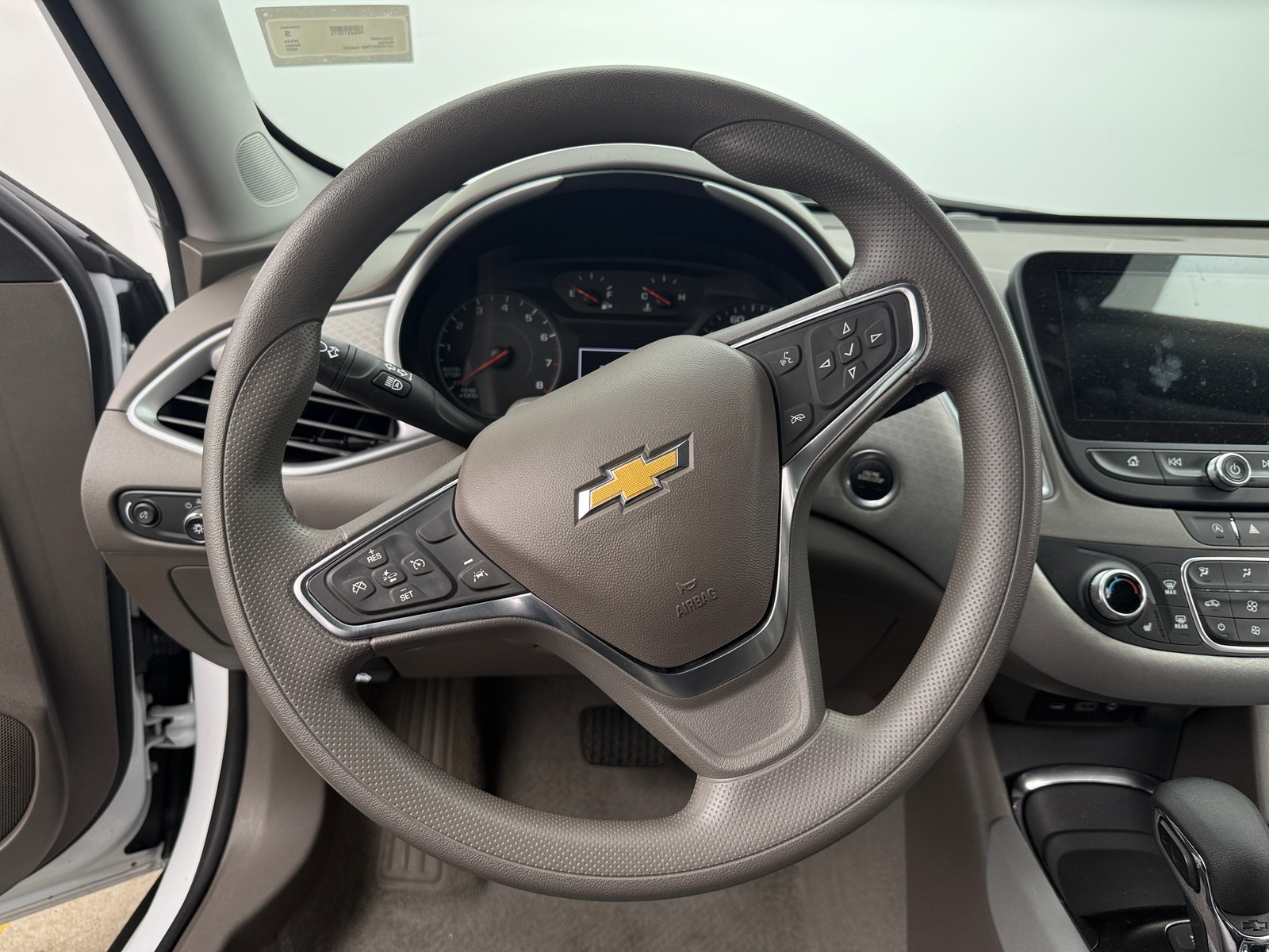 Thumbnail: 2025 Chevrolet Malibu - 5