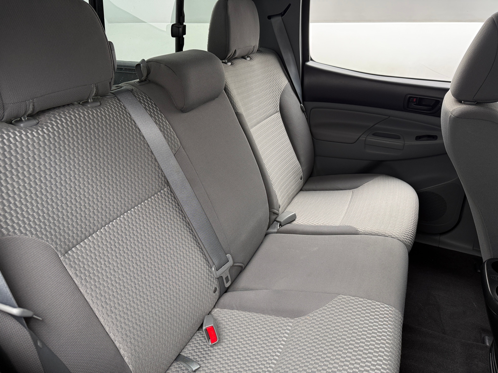 Thumbnail: 2015 Toyota Tacoma - 6