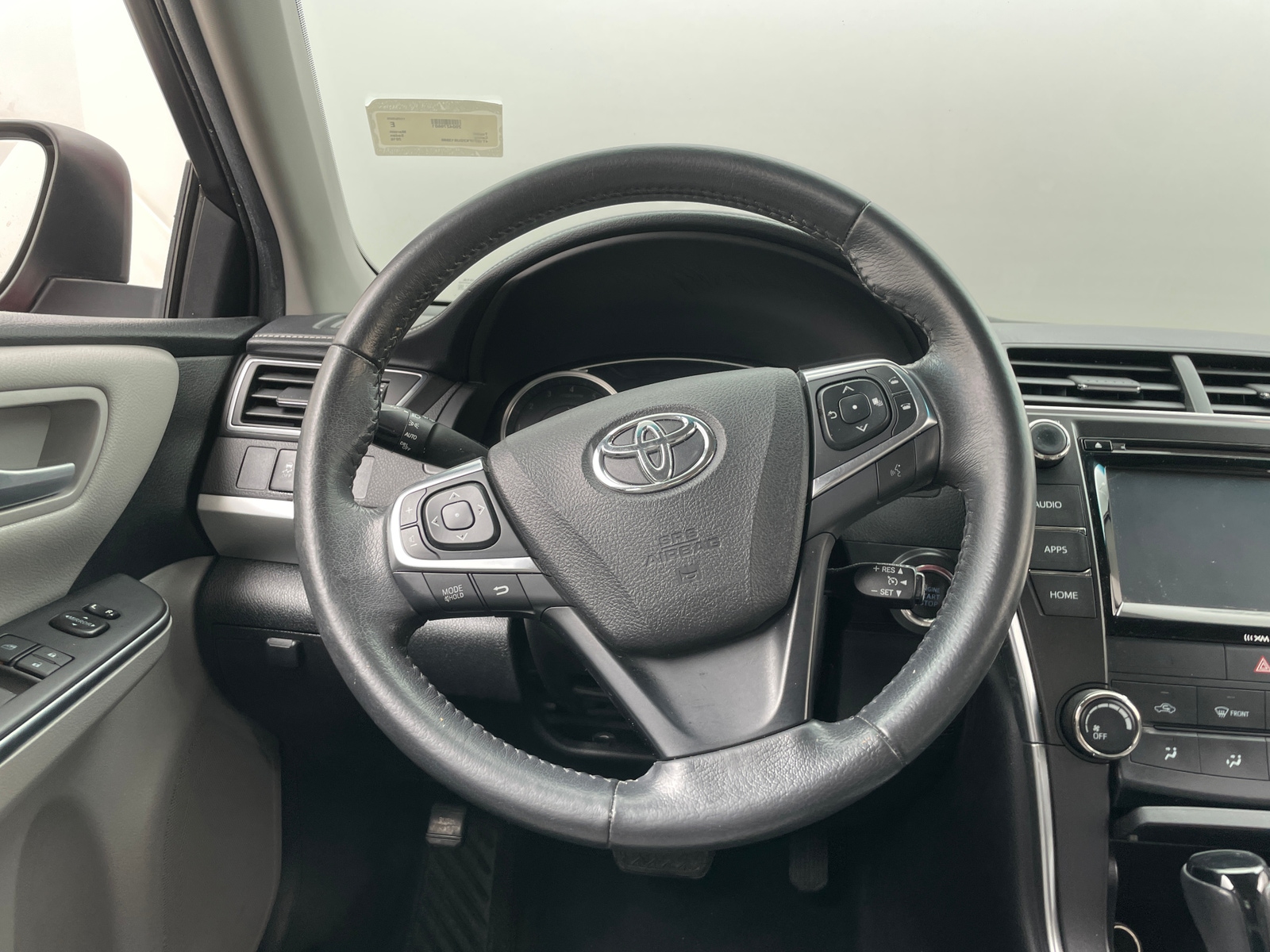 Thumbnail: 2016 Toyota Camry - 5