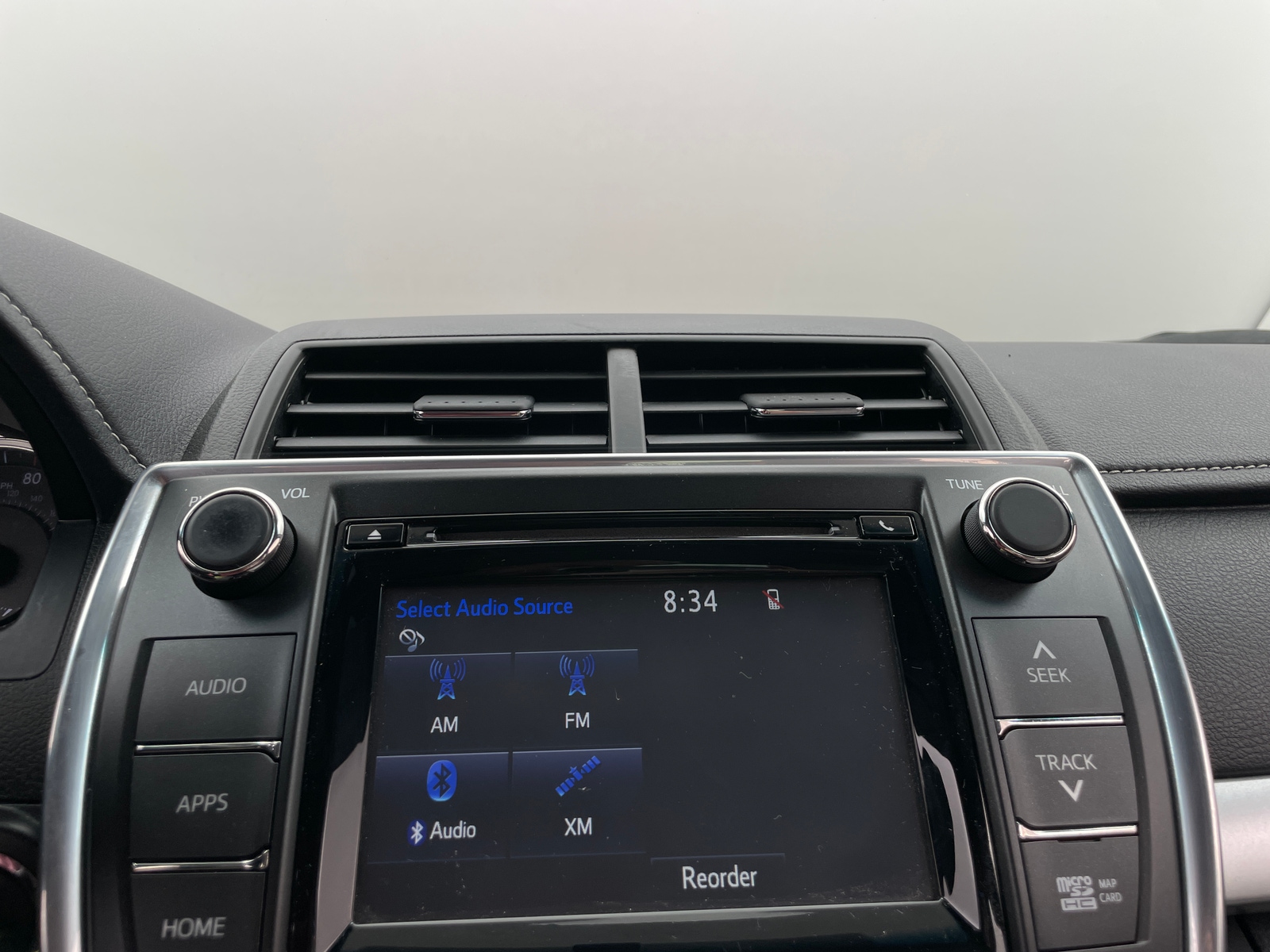 Thumbnail: 2016 Toyota Camry - 4