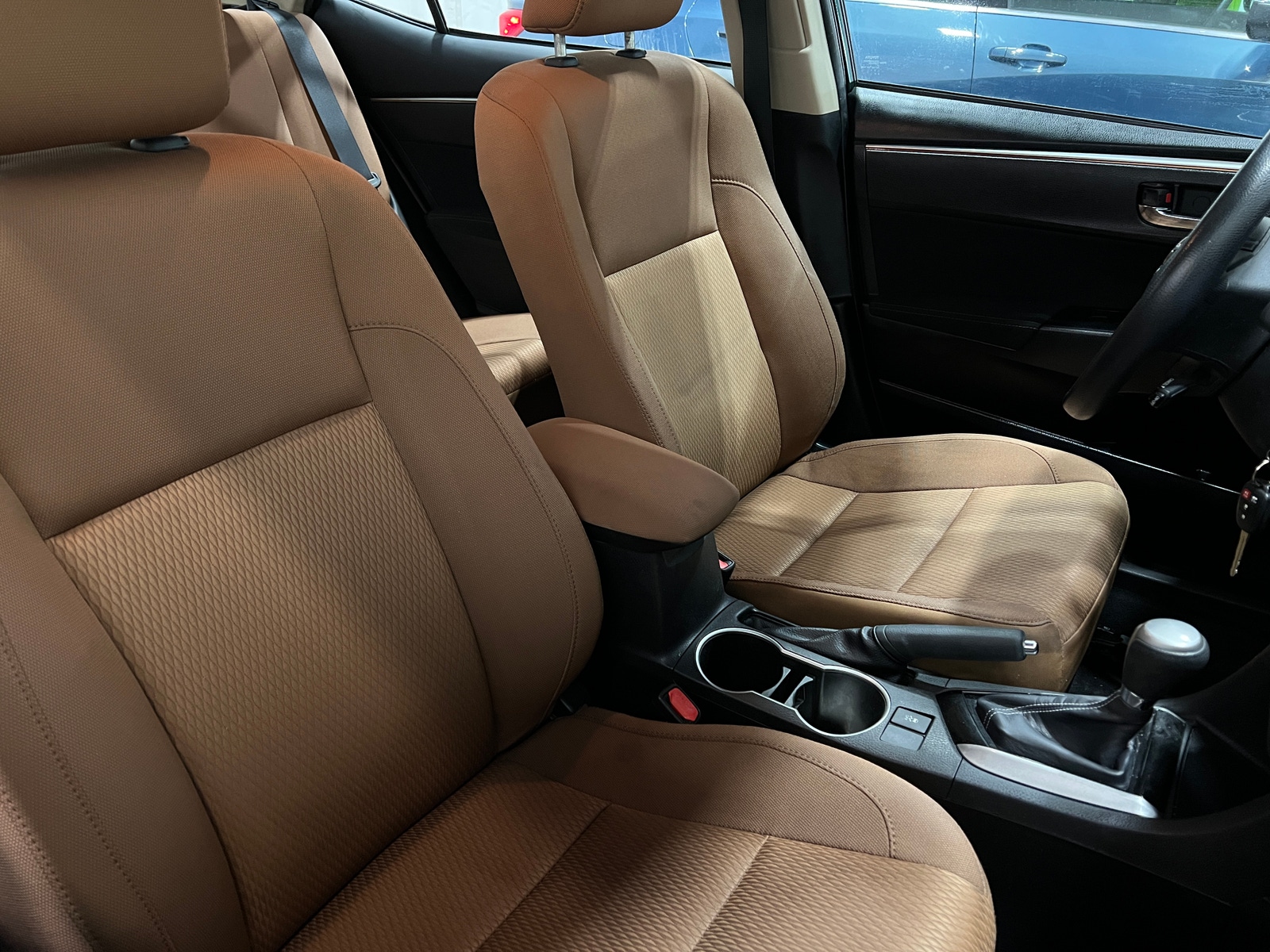 Thumbnail: 2014 Toyota Corolla - 2