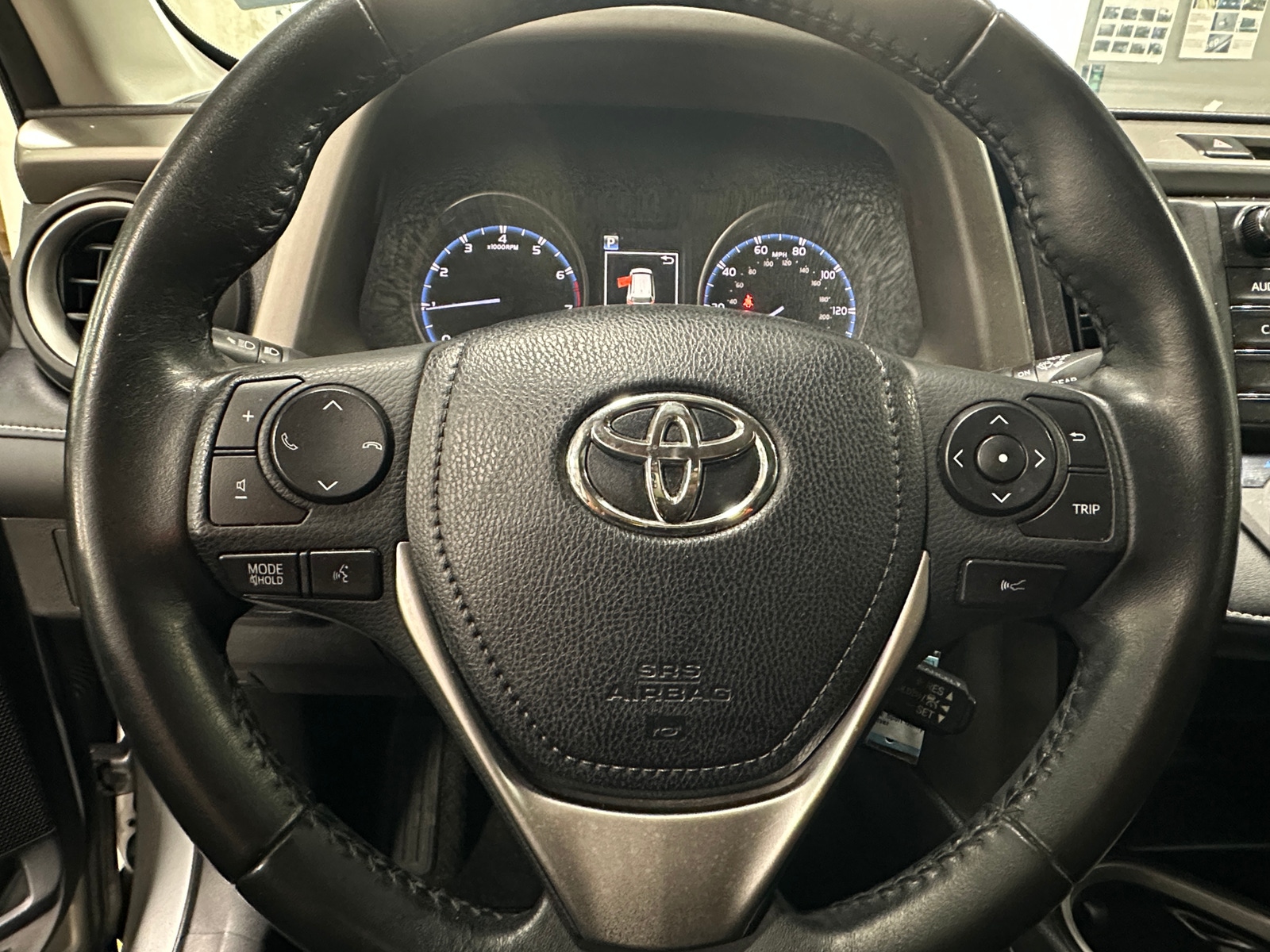 Thumbnail: 2018 Toyota RAV4 - 5