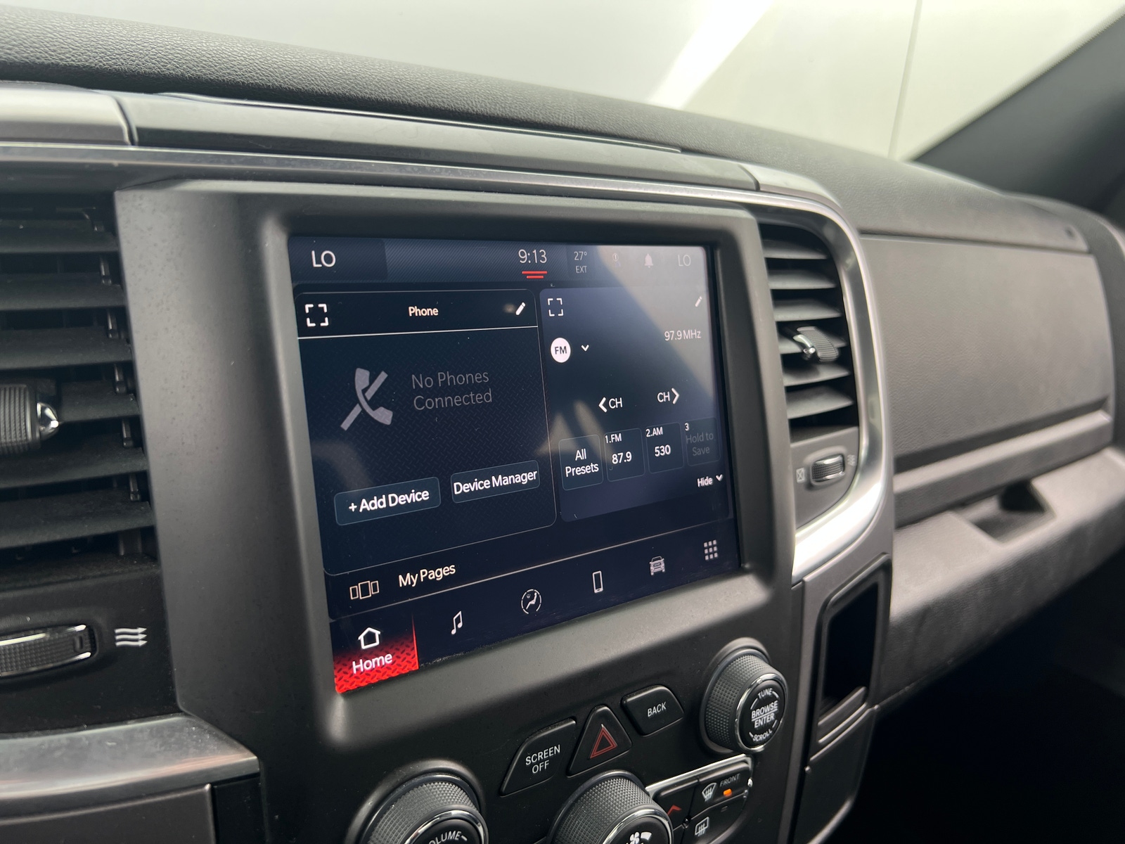 Thumbnail: 2023 RAM 1500 Classic - 4