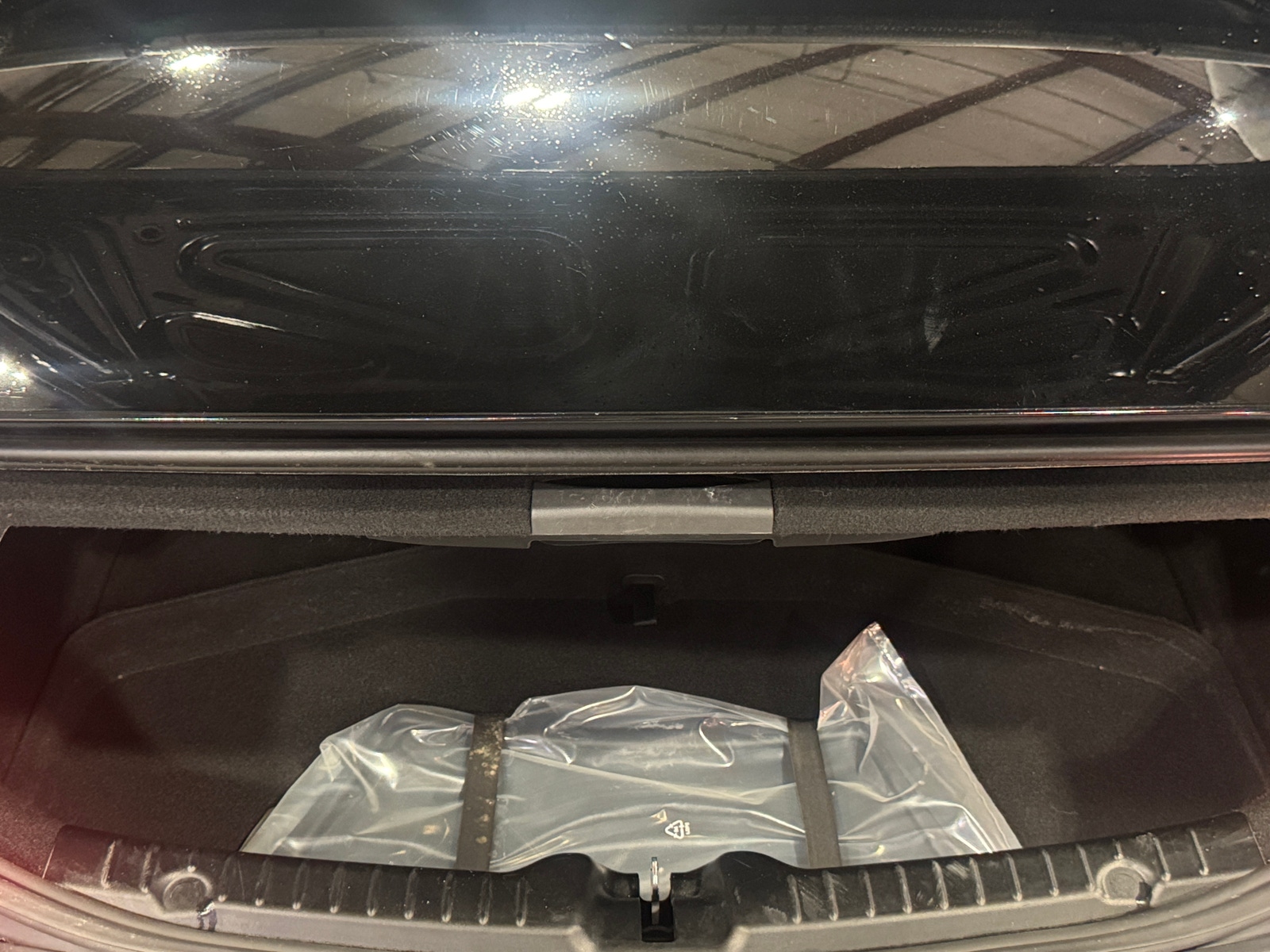 Thumbnail: 2012 Mercedes-Benz SLK - 5