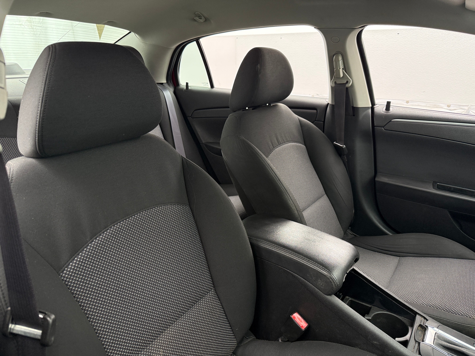 Thumbnail: 2012 Chevrolet Malibu - 2