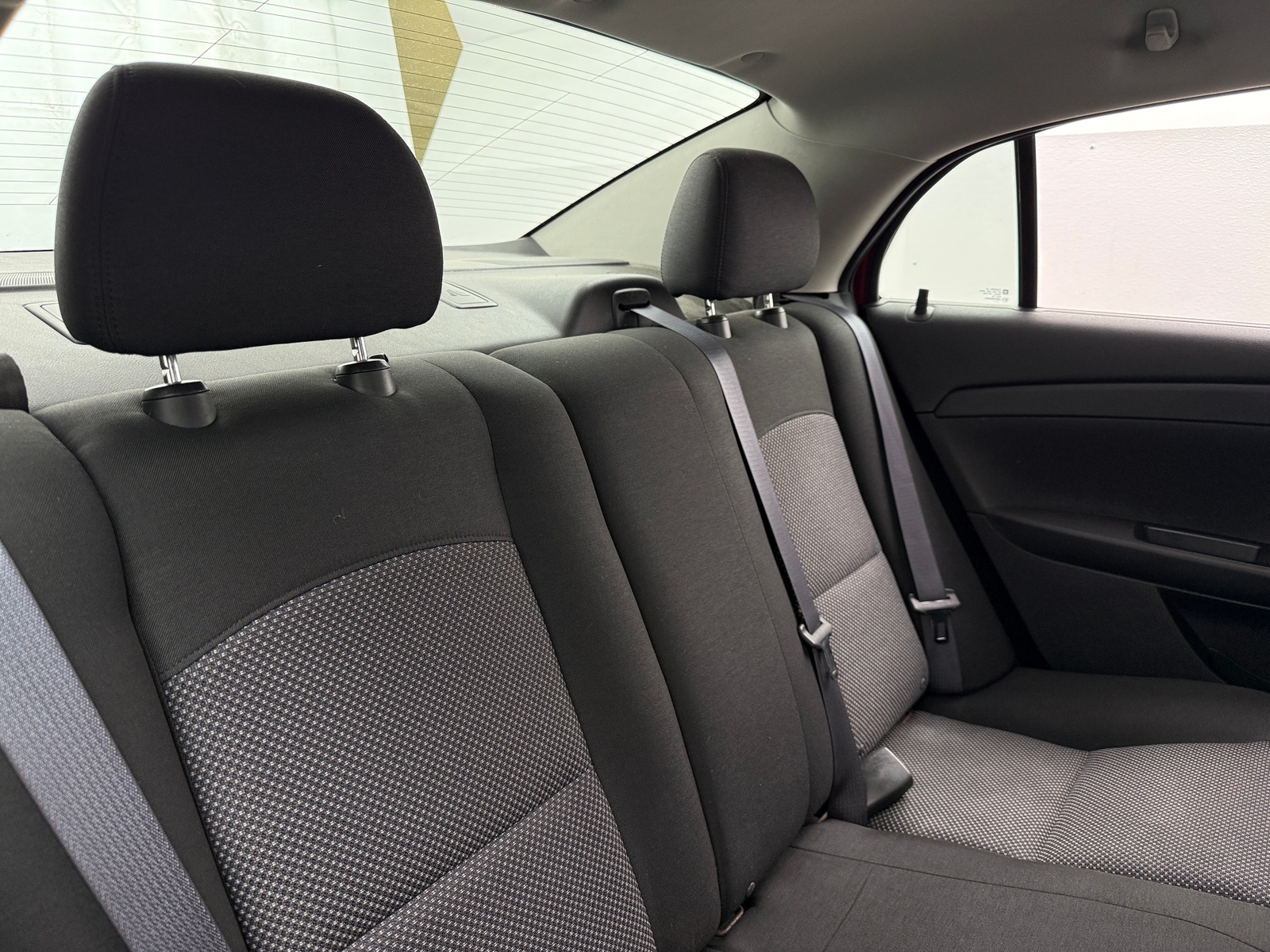 Thumbnail: 2012 Chevrolet Malibu - 6