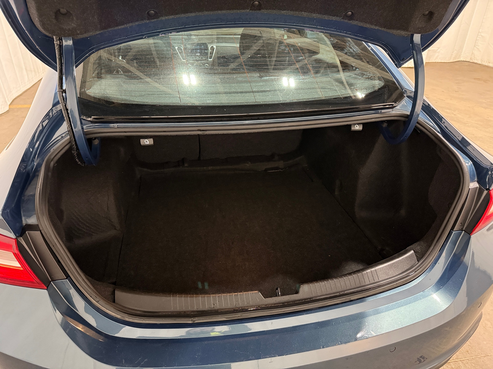 Thumbnail: 2024 Chevrolet Malibu - 7