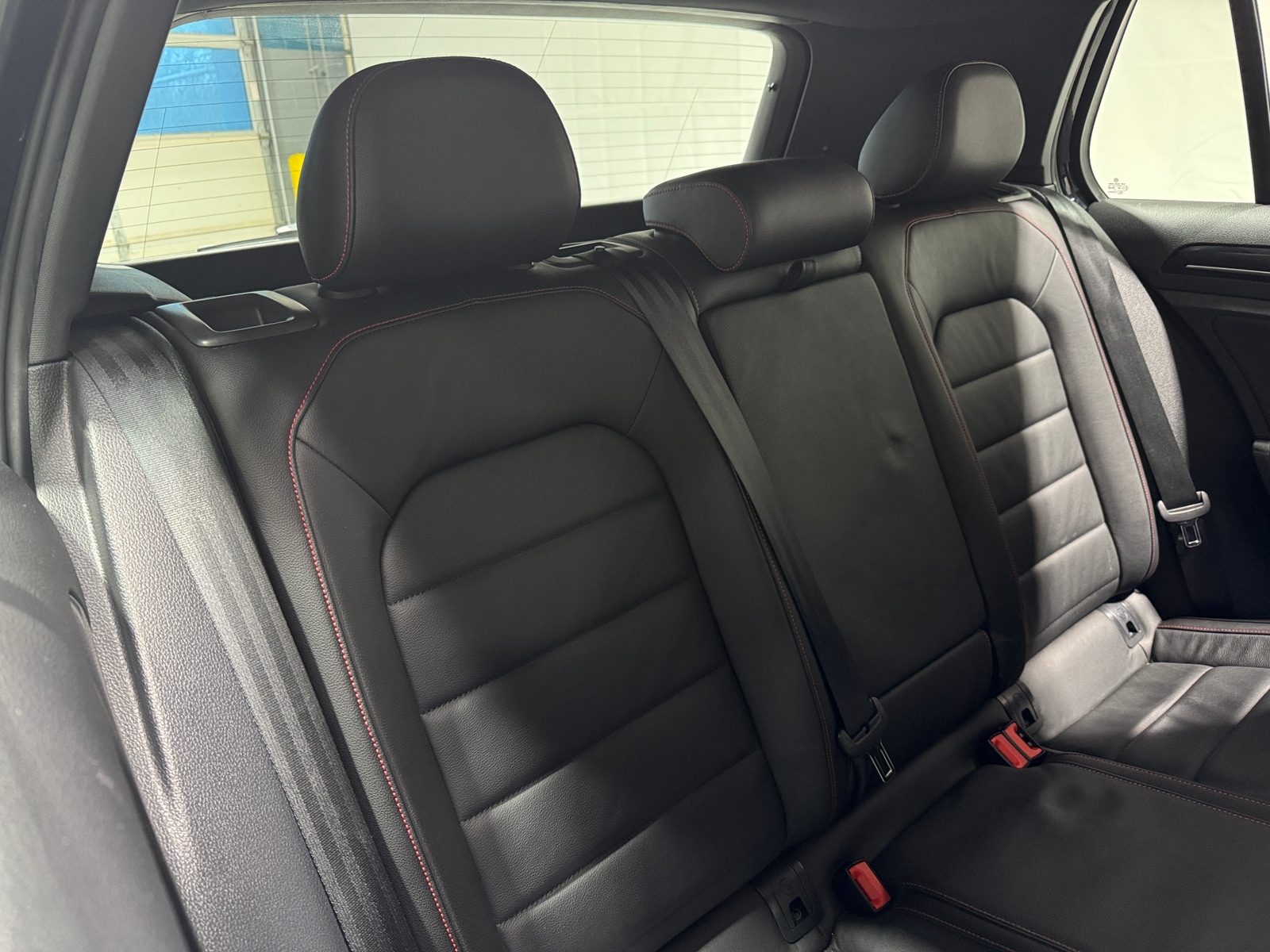 Thumbnail: 2017 Volkswagen Golf - 6