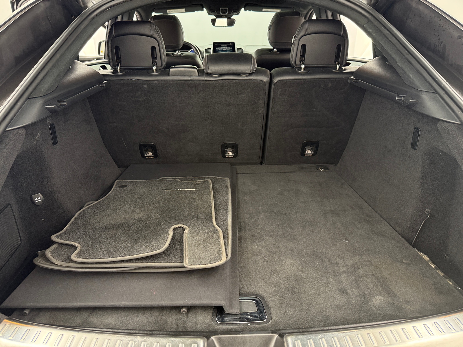 Thumbnail: 2017 Mercedes-Benz GLE - 6