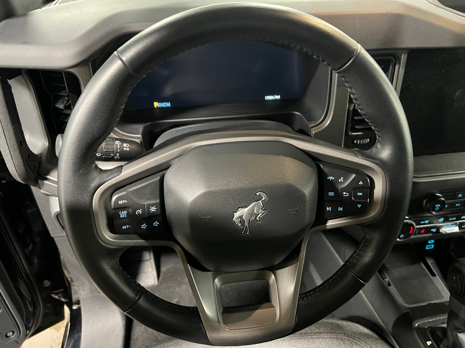 Thumbnail: 2025 Ford Bronco - 5