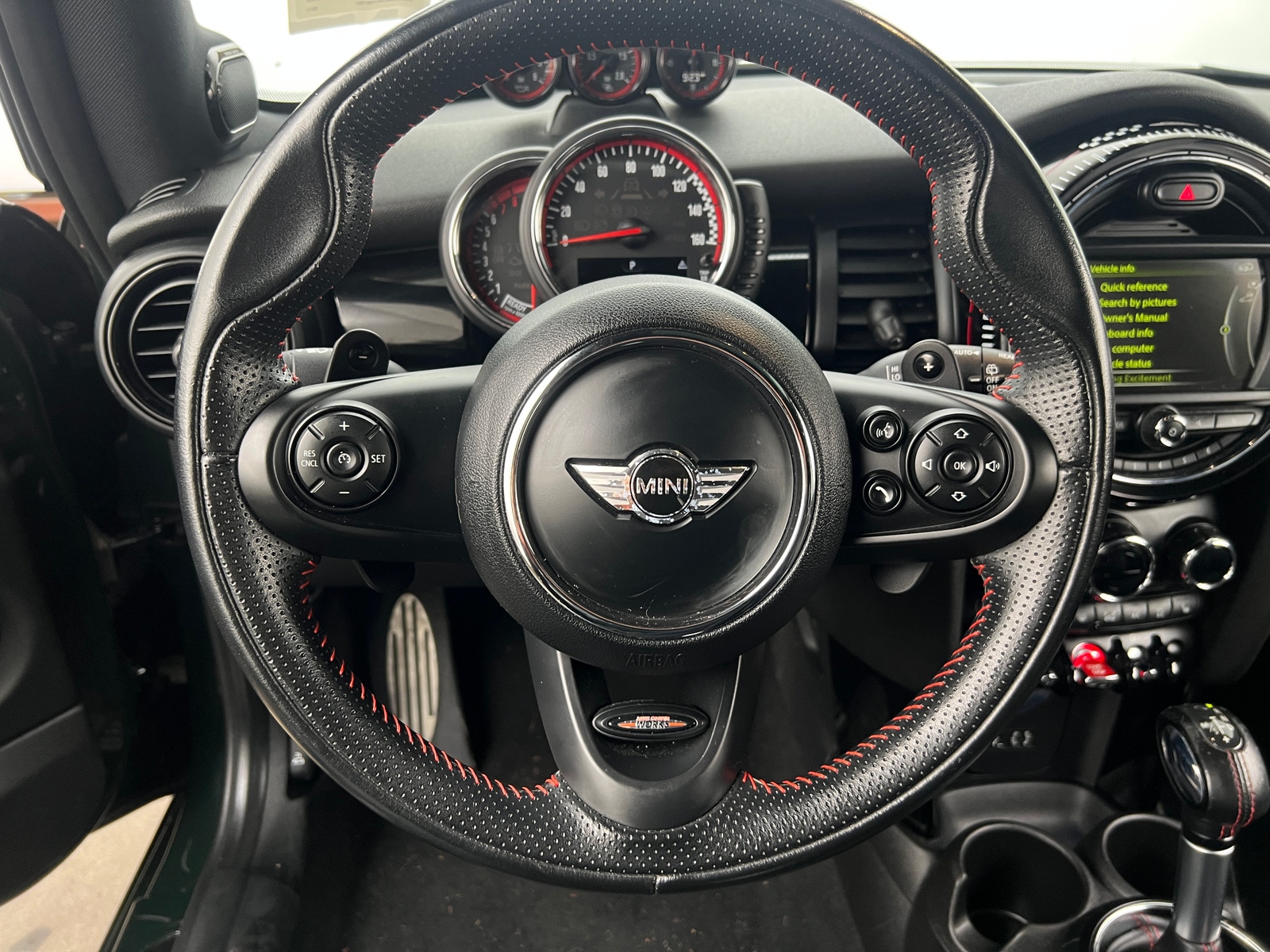 Thumbnail: 2017 MINI Cooper Hardtop - 5