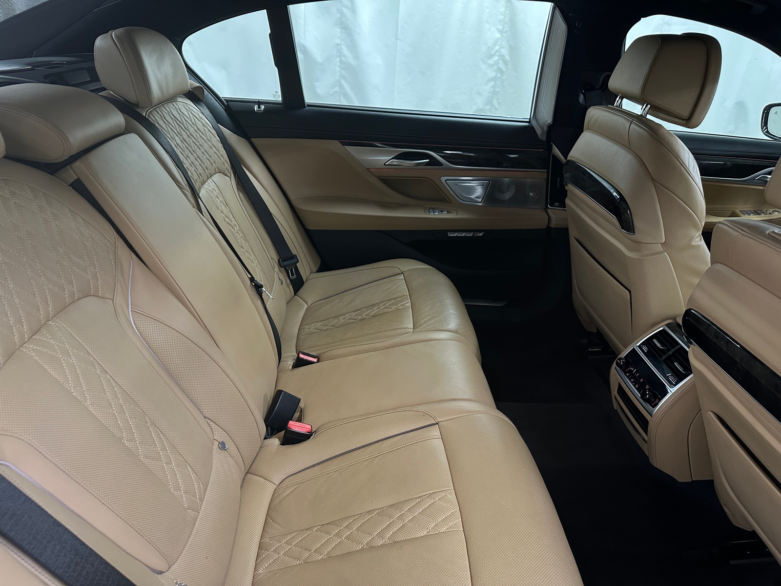 Thumbnail: 2017 BMW 7 Series - 5