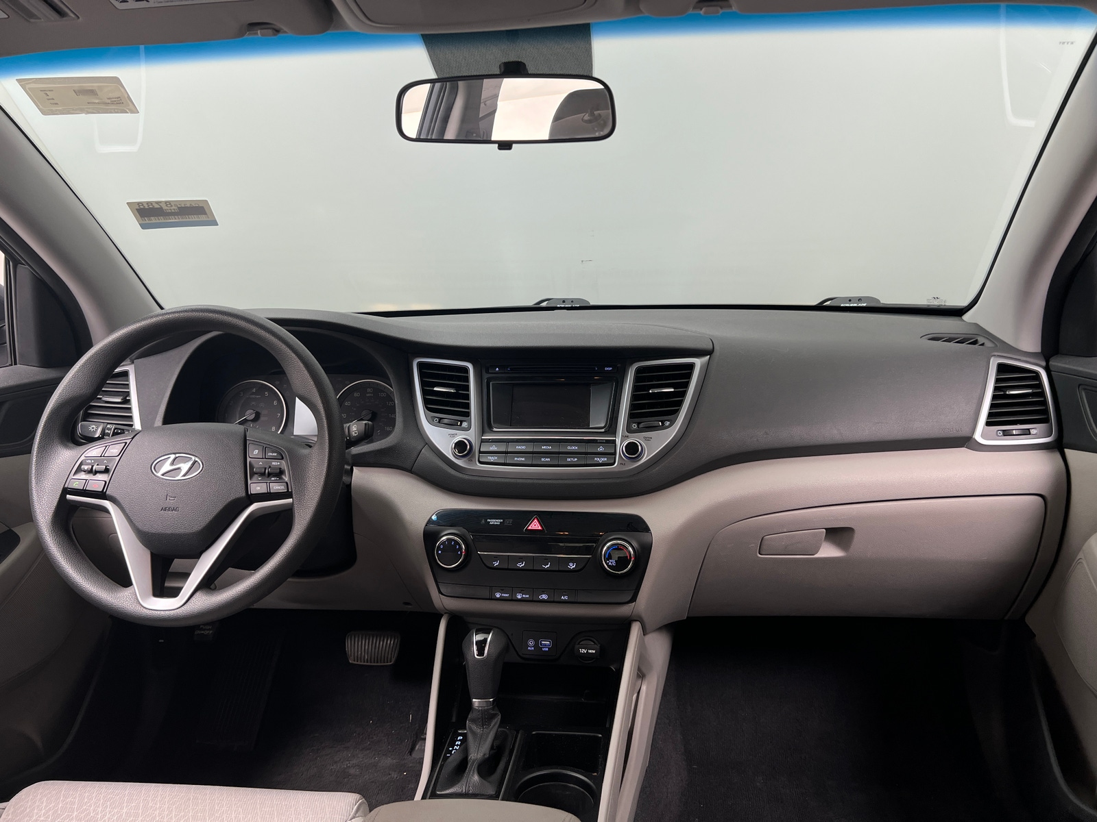 Thumbnail: 2017 Hyundai Tucson - 3