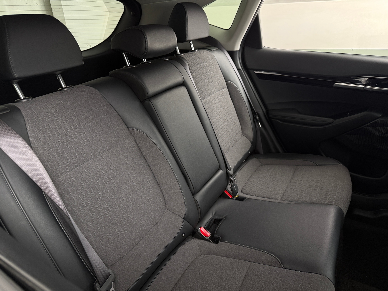 Thumbnail: 2025 Kia Seltos - 5