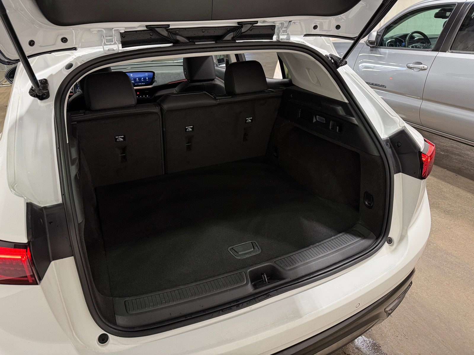 Thumbnail: 2024 Buick Envision - 6