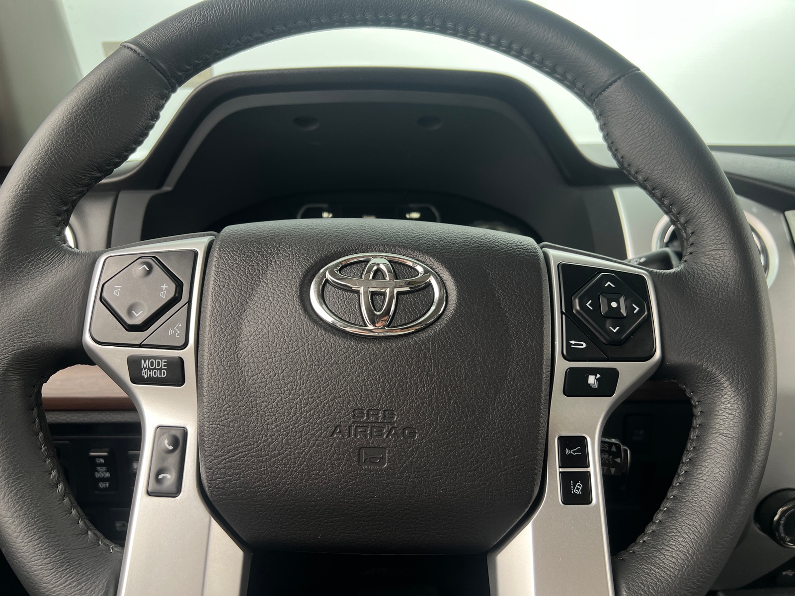 Thumbnail: 2021 Toyota Tundra - 4