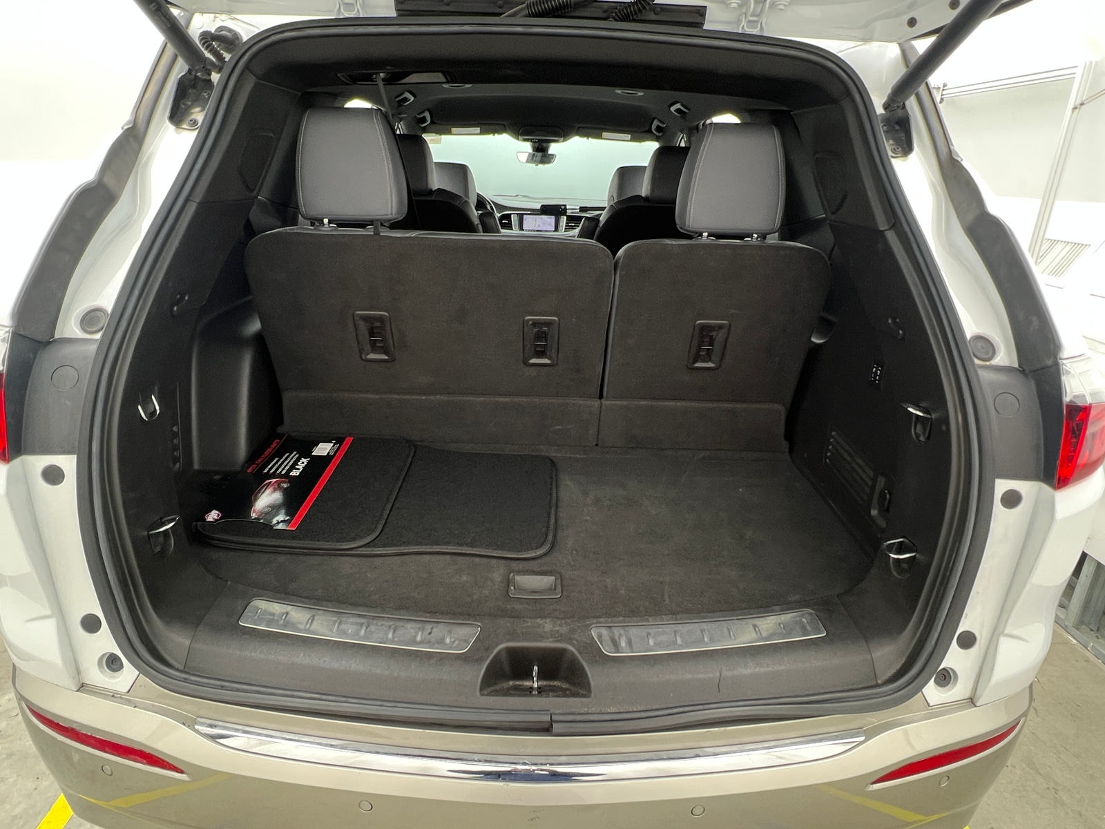 Thumbnail: 2022 Buick Enclave - 6