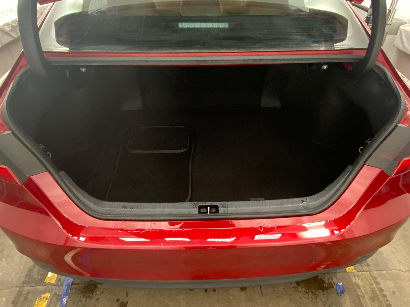 Thumbnail: 2020 Toyota Camry - 7