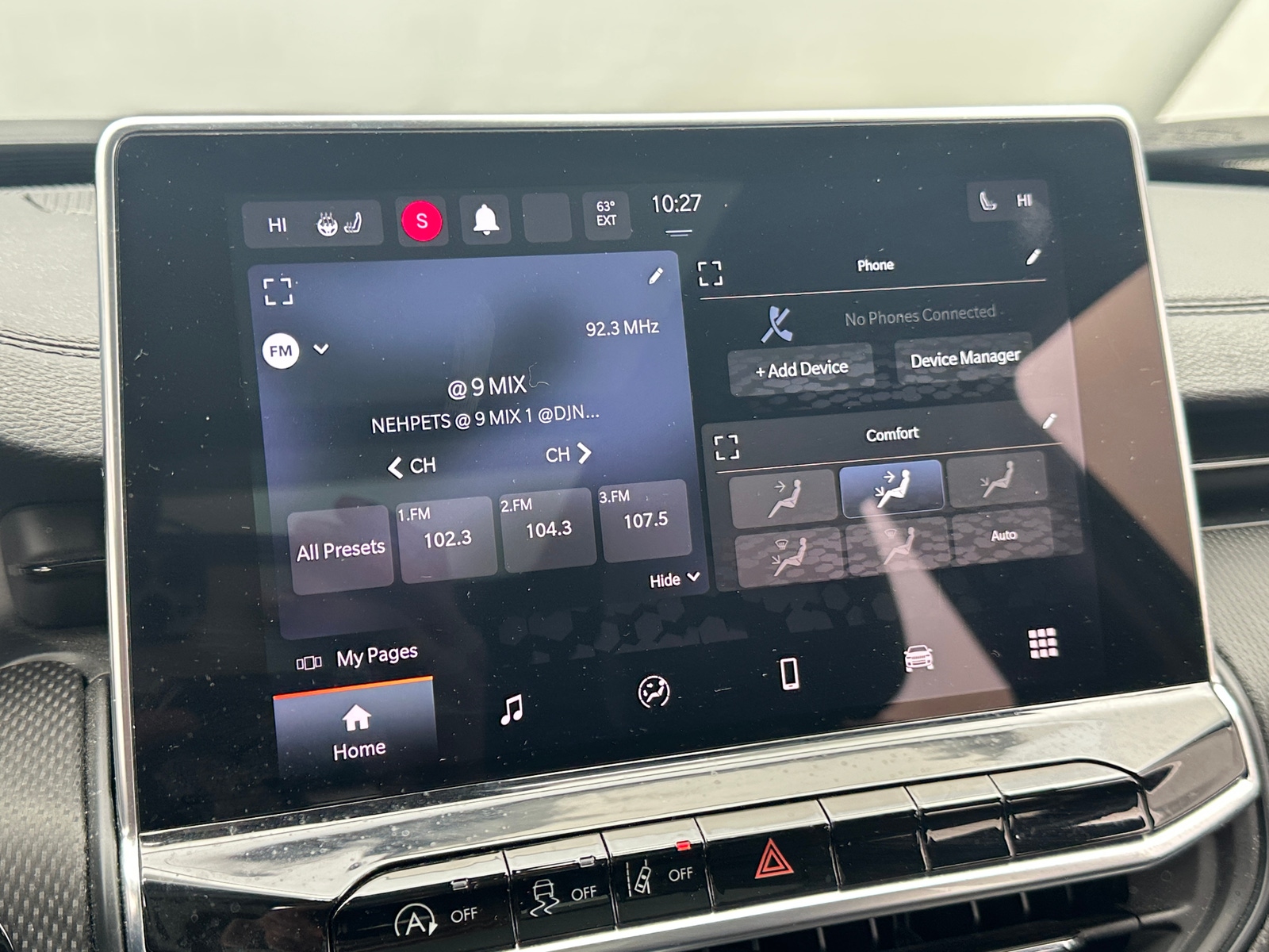 Thumbnail: 2023 Jeep Compass - 4