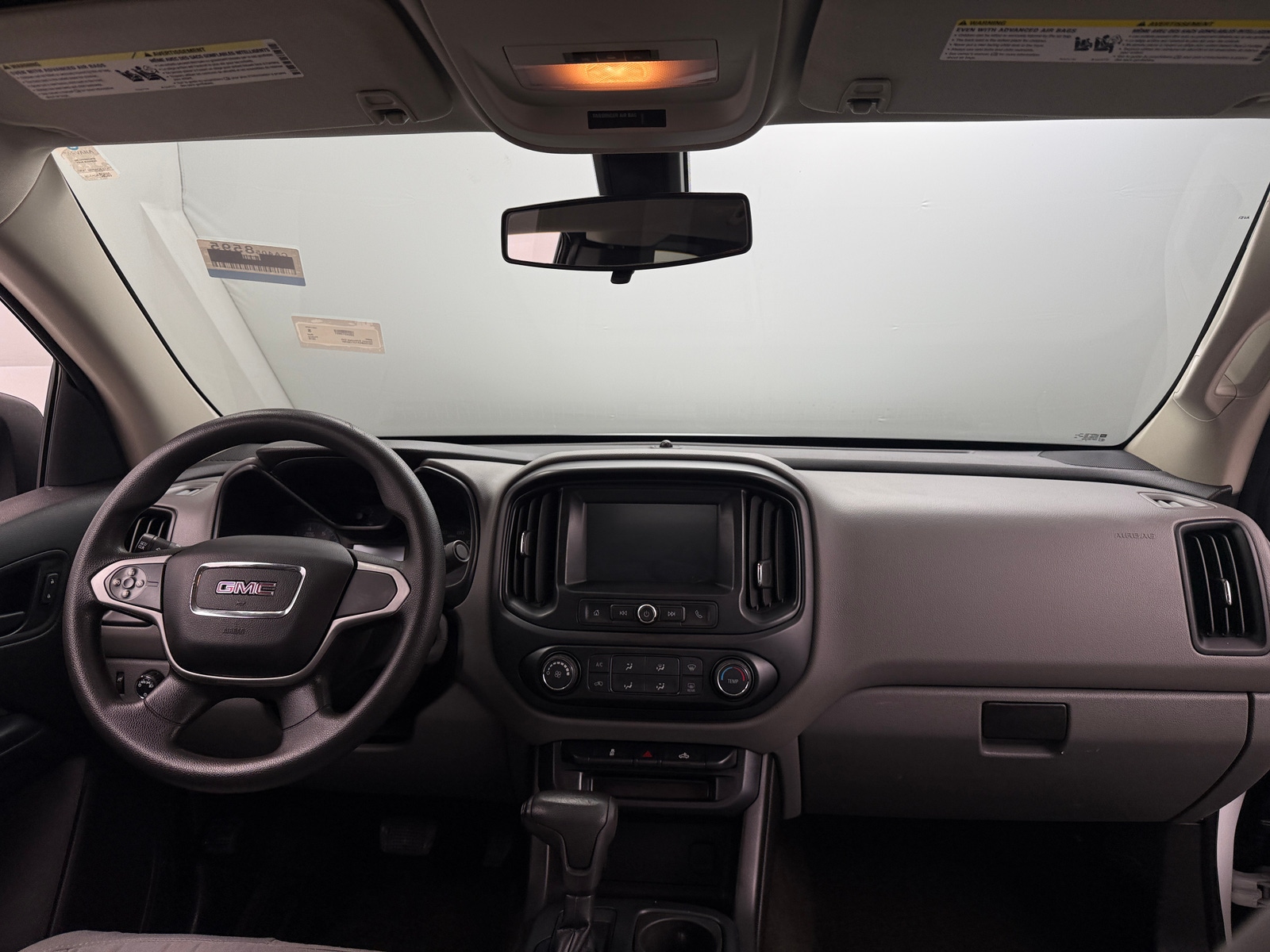 Thumbnail: 2018 GMC Canyon - 3