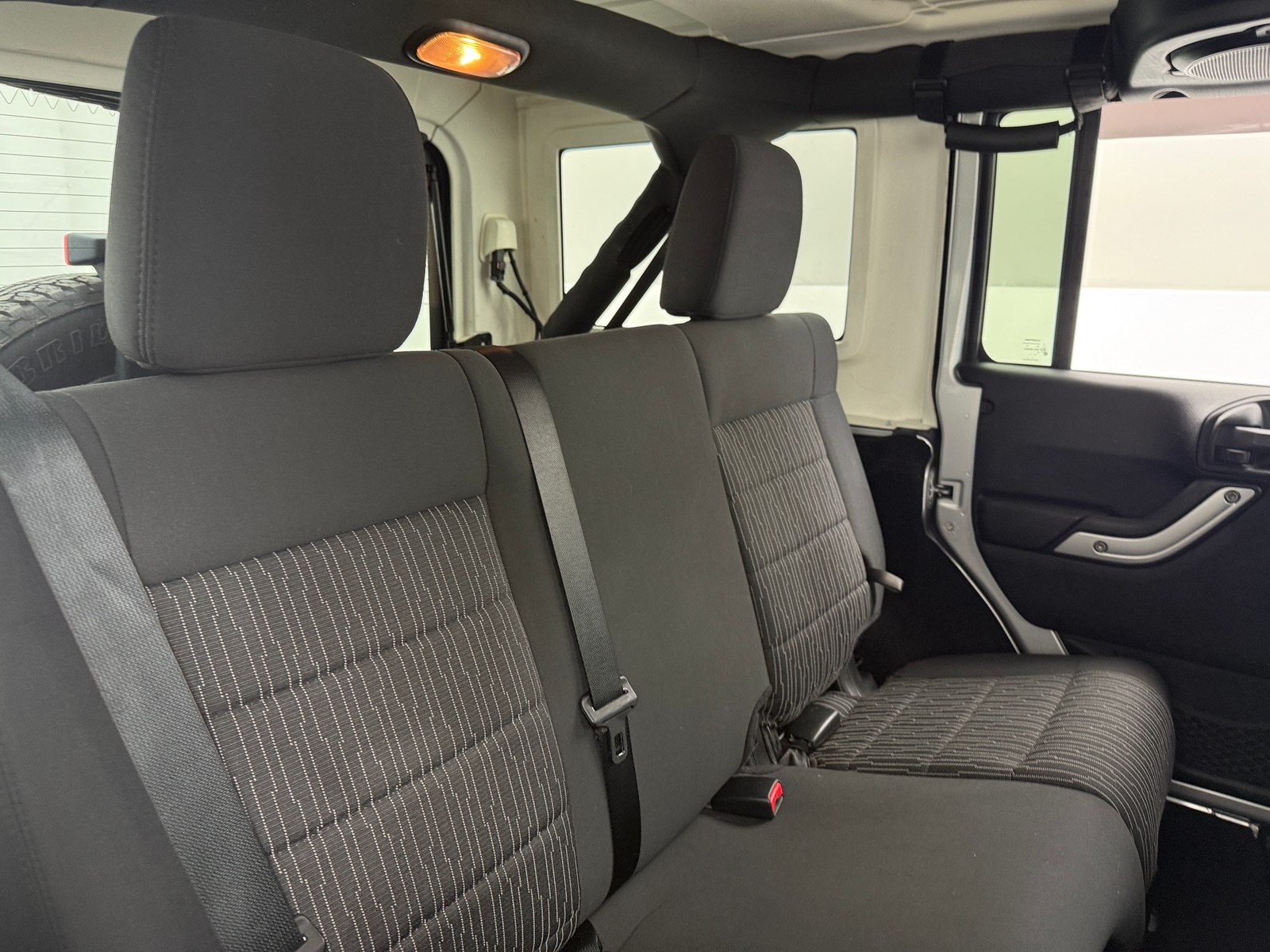 Thumbnail: 2011 Jeep Wrangler - 6