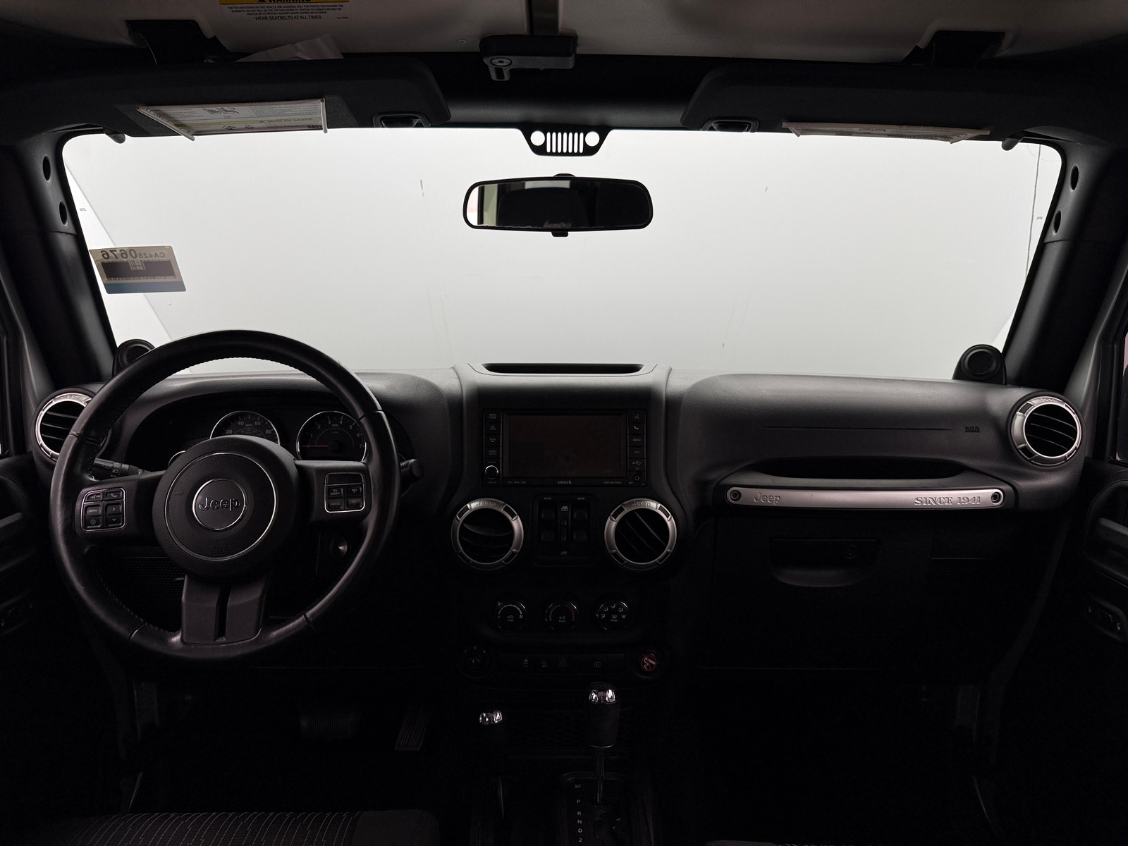 Thumbnail: 2011 Jeep Wrangler - 3