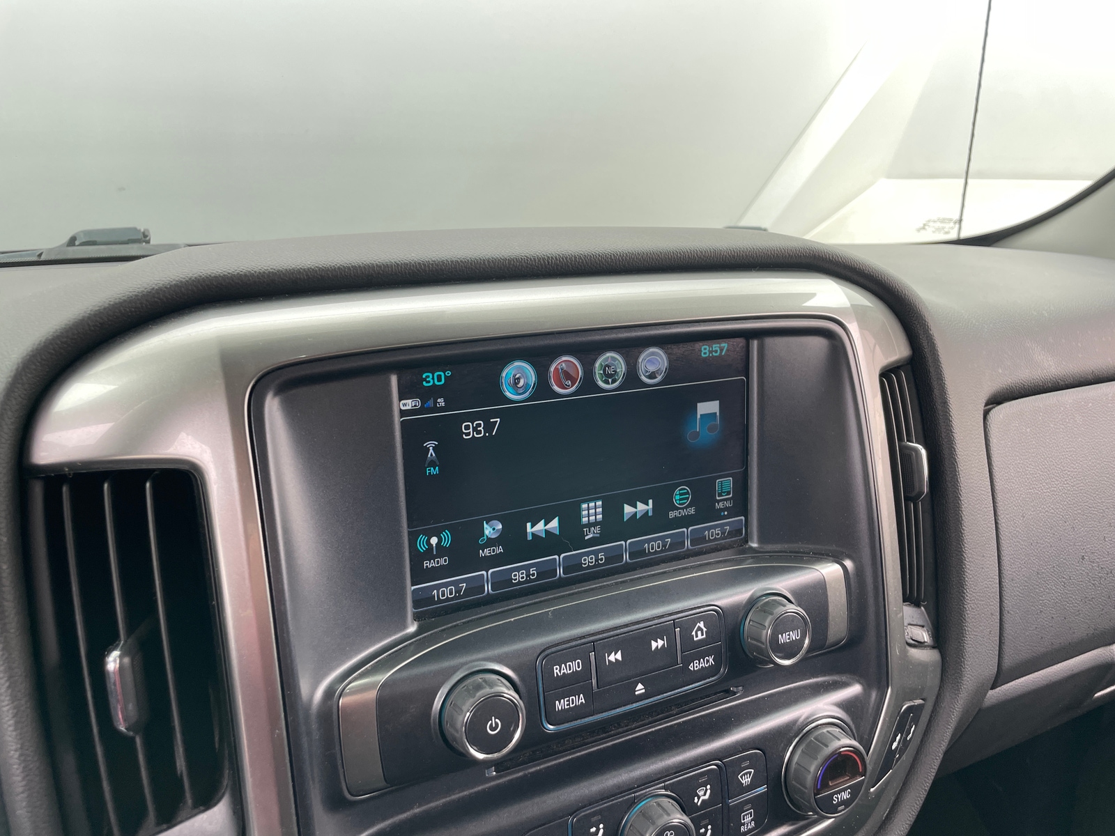 Thumbnail: 2019 Chevrolet Silverado 1500 - 4