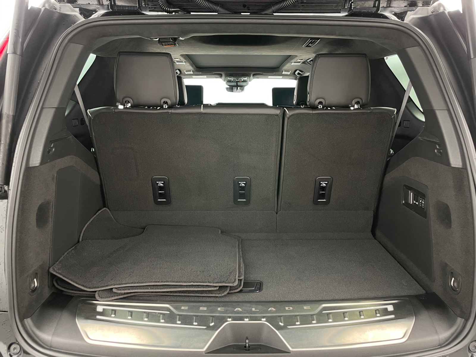 Thumbnail: 2023 Cadillac Escalade - 6