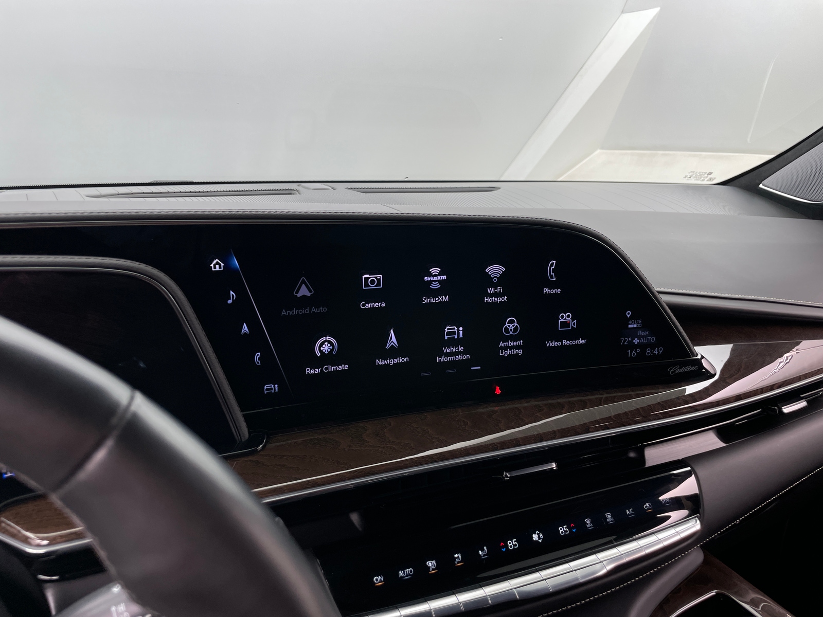 Thumbnail: 2023 Cadillac Escalade - 3