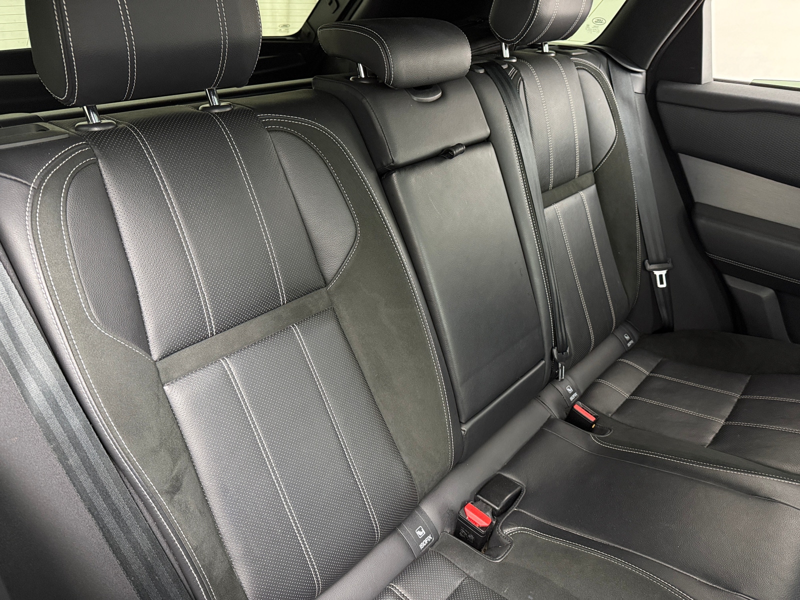 Thumbnail: 2020 Land Rover Range Rover Velar - 5