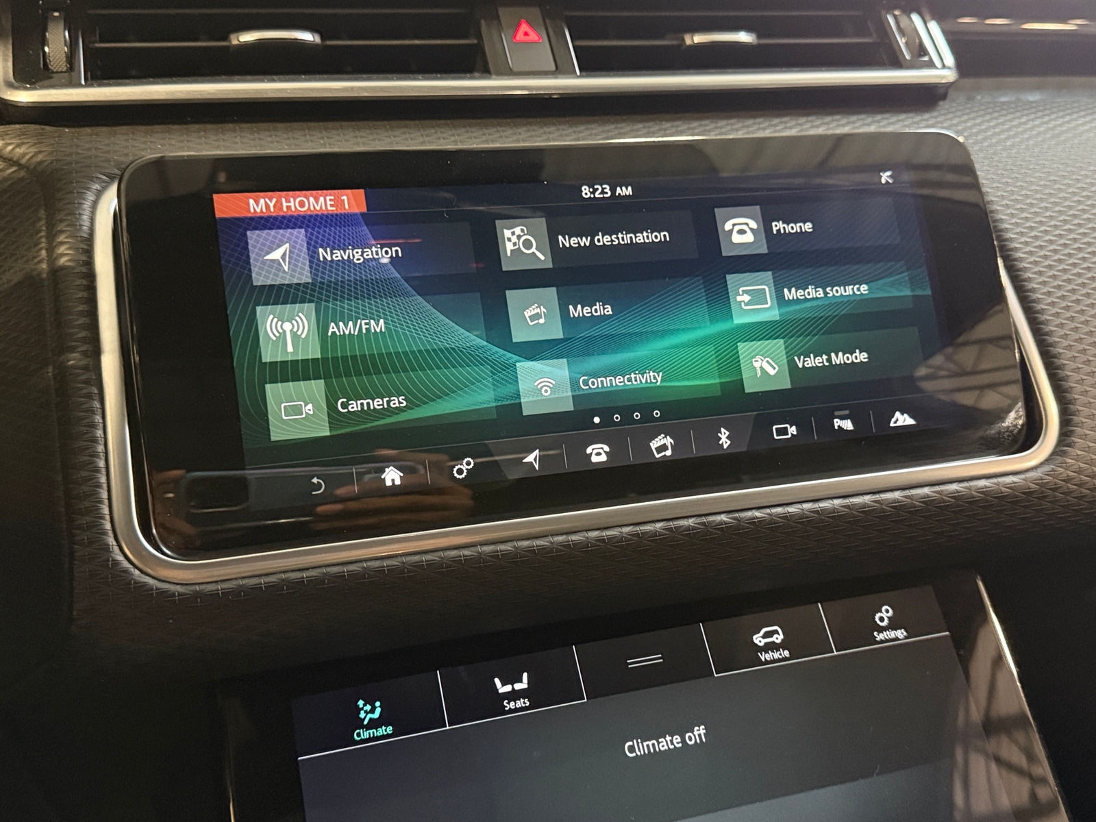 Thumbnail: 2020 Land Rover Range Rover Velar - 3