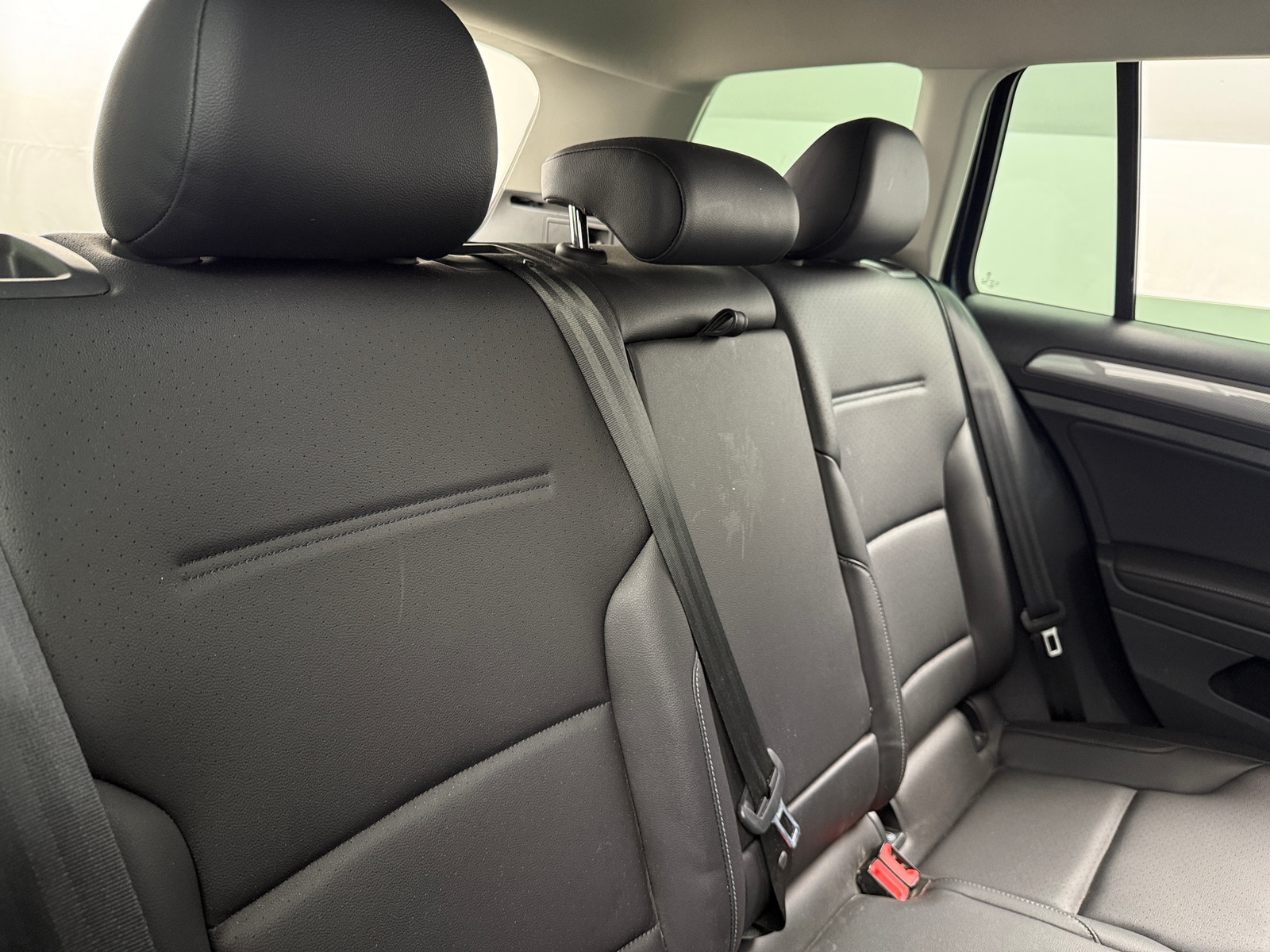 Thumbnail: 2019 Volkswagen Golf - 5