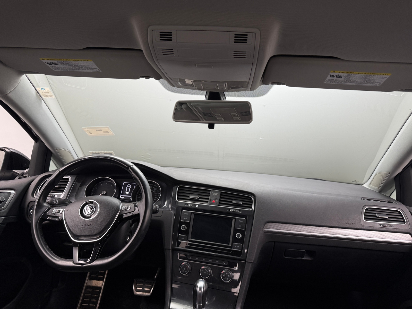 Thumbnail: 2019 Volkswagen Golf - 2