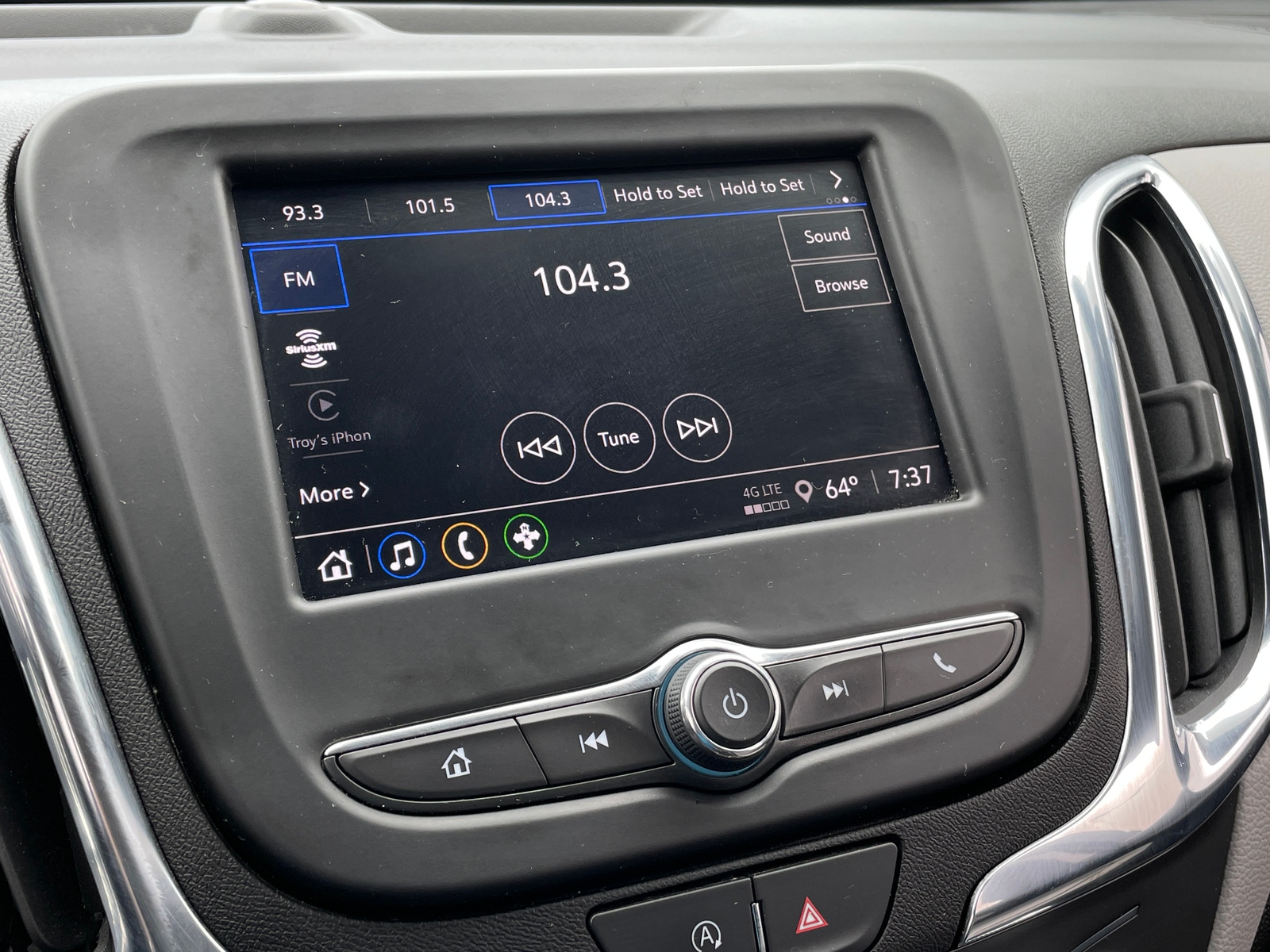 Thumbnail: 2024 Chevrolet Equinox - 4