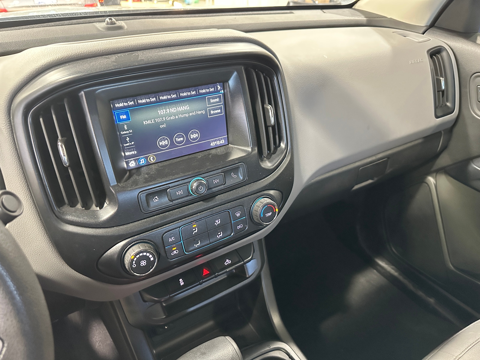 Thumbnail: 2019 Chevrolet Colorado - 4