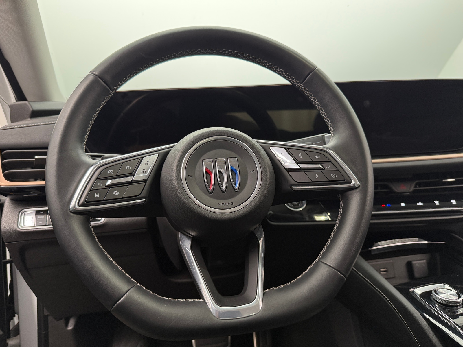 Thumbnail: 2024 Buick Envision - 4