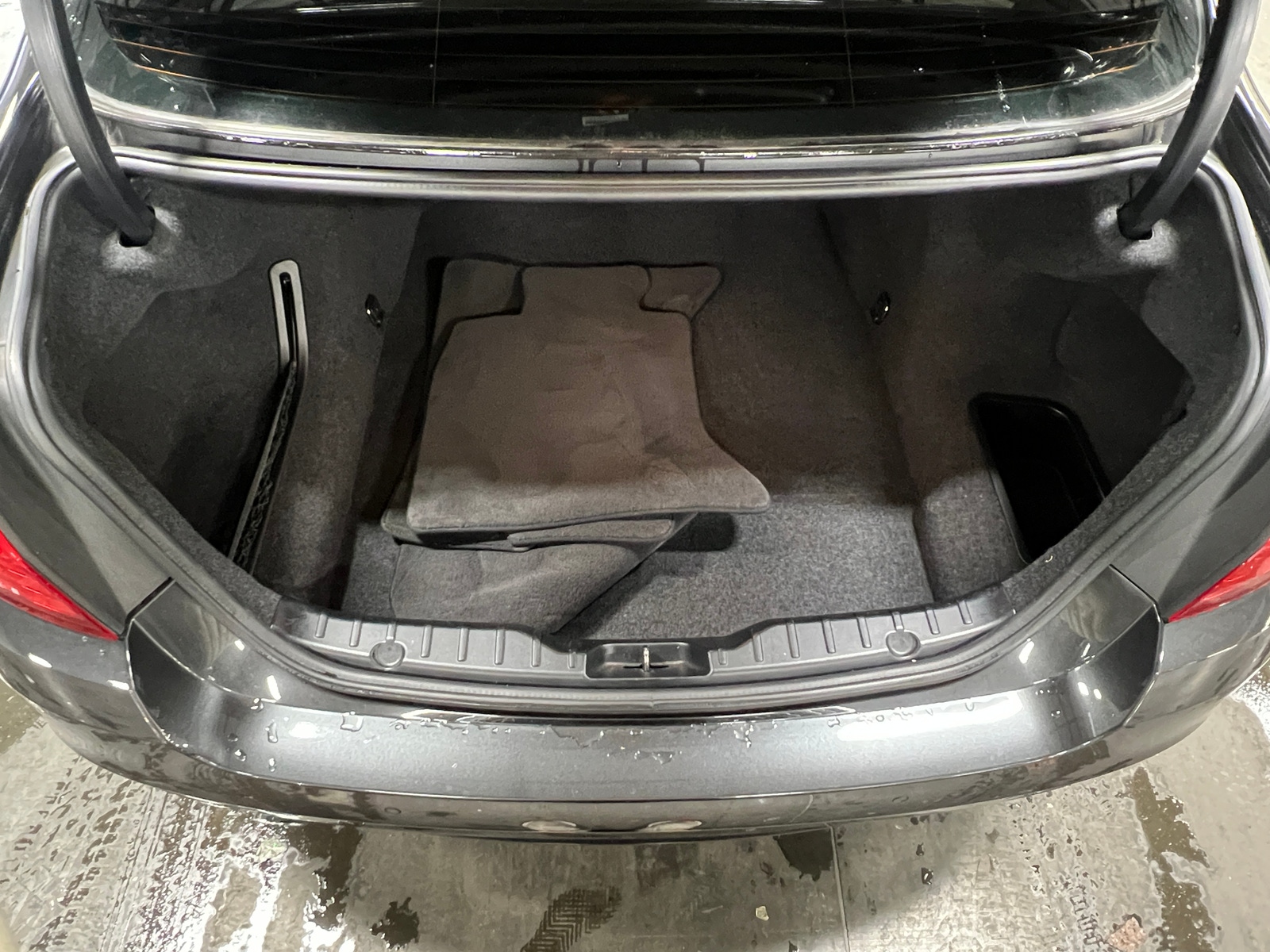 Thumbnail: 2014 BMW 5 Series - 7