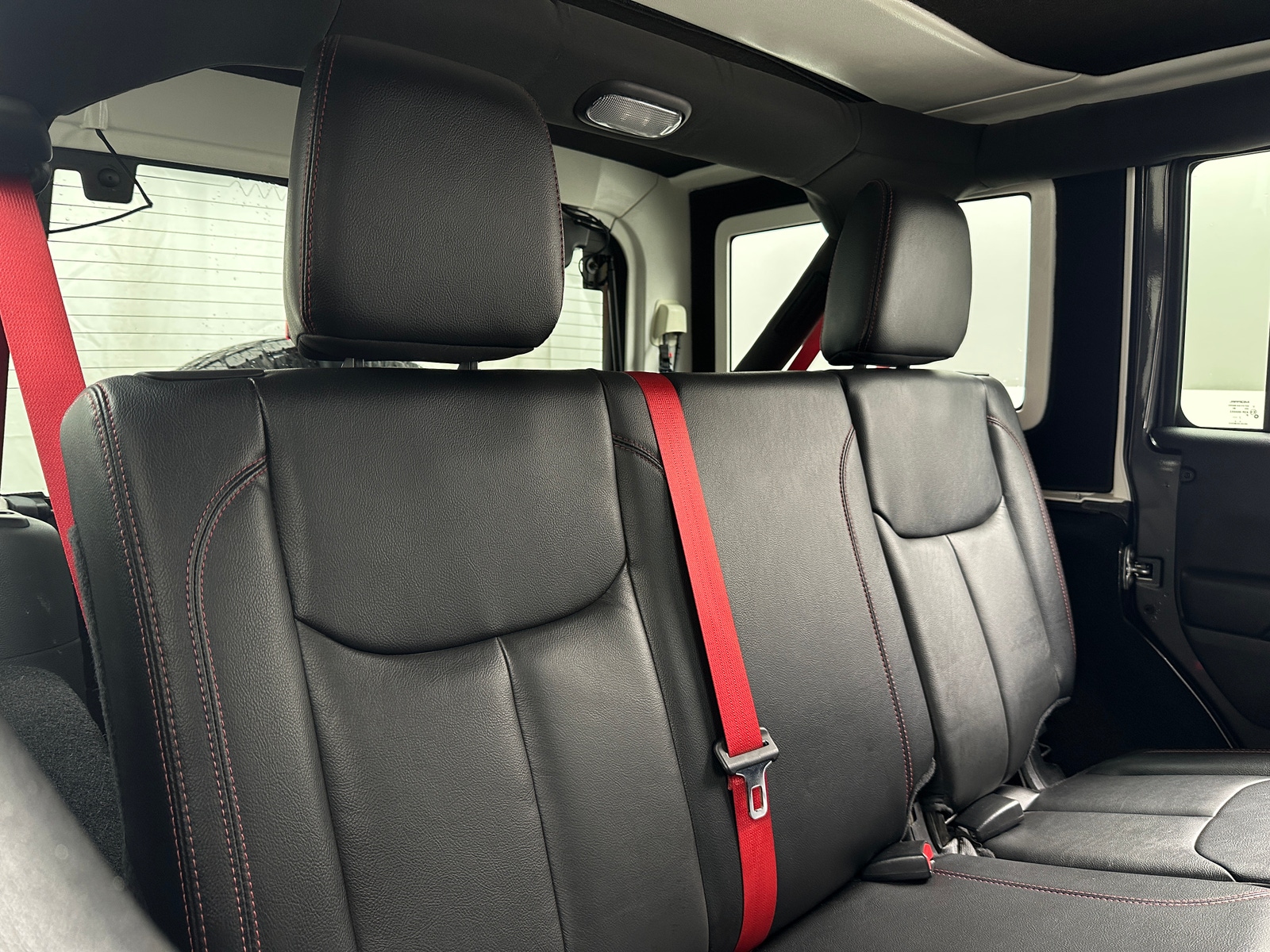 Thumbnail: 2018 Jeep Wrangler - 5