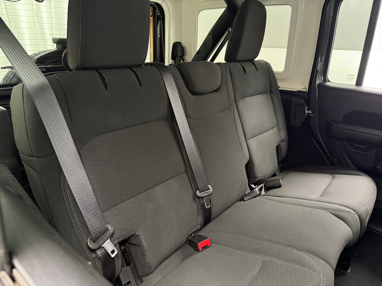 Thumbnail: 2021 Jeep Wrangler - 6