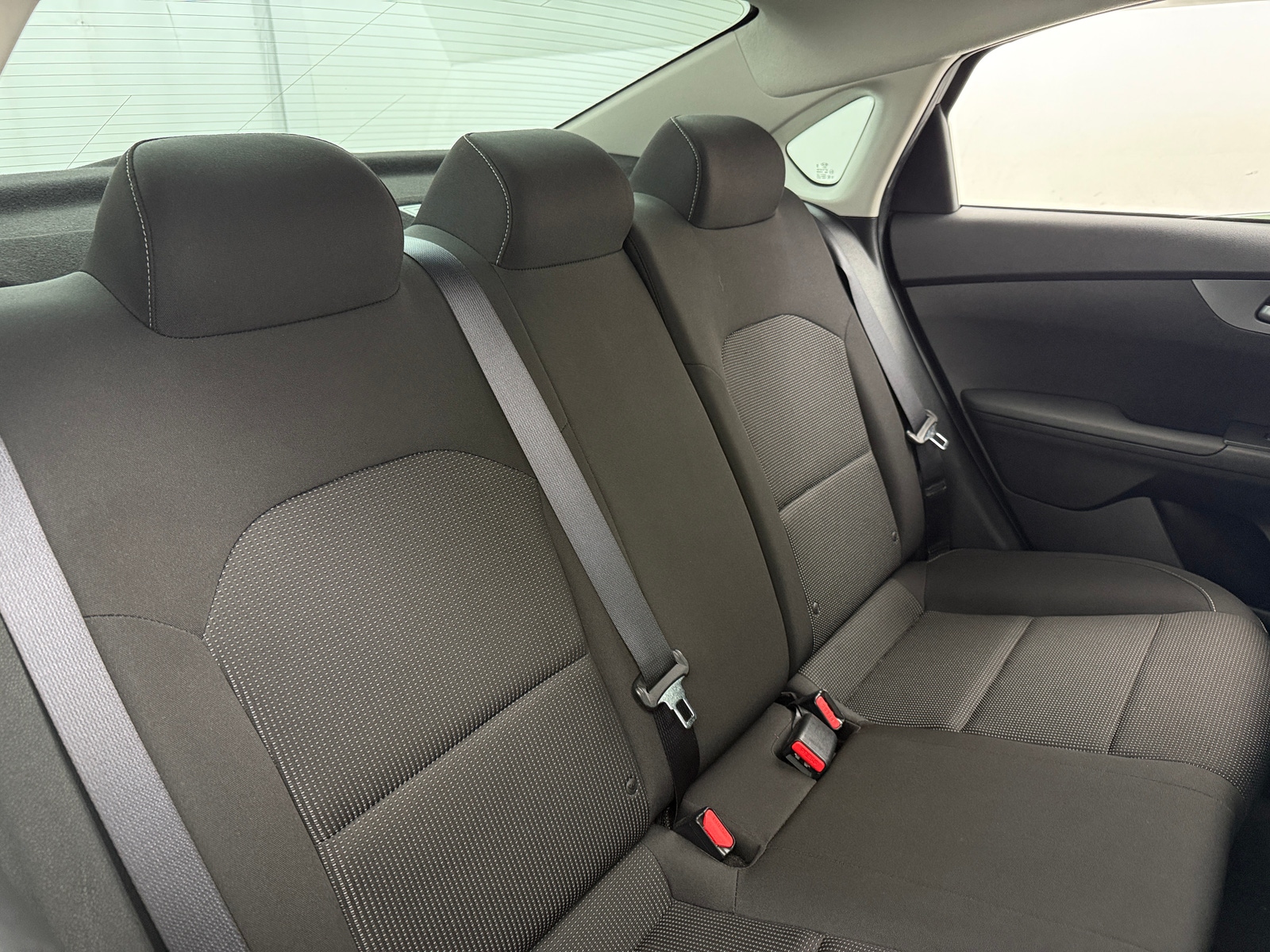 Thumbnail: 2020 Kia Forte - 6