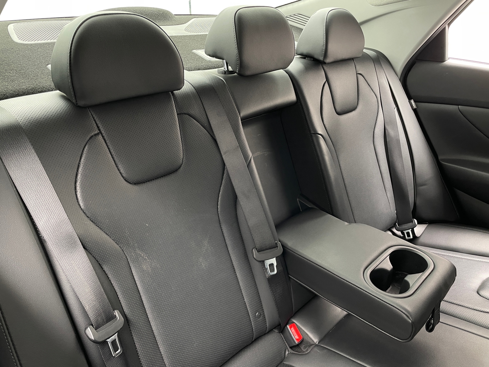 Thumbnail: 2025 Hyundai Elantra - 5