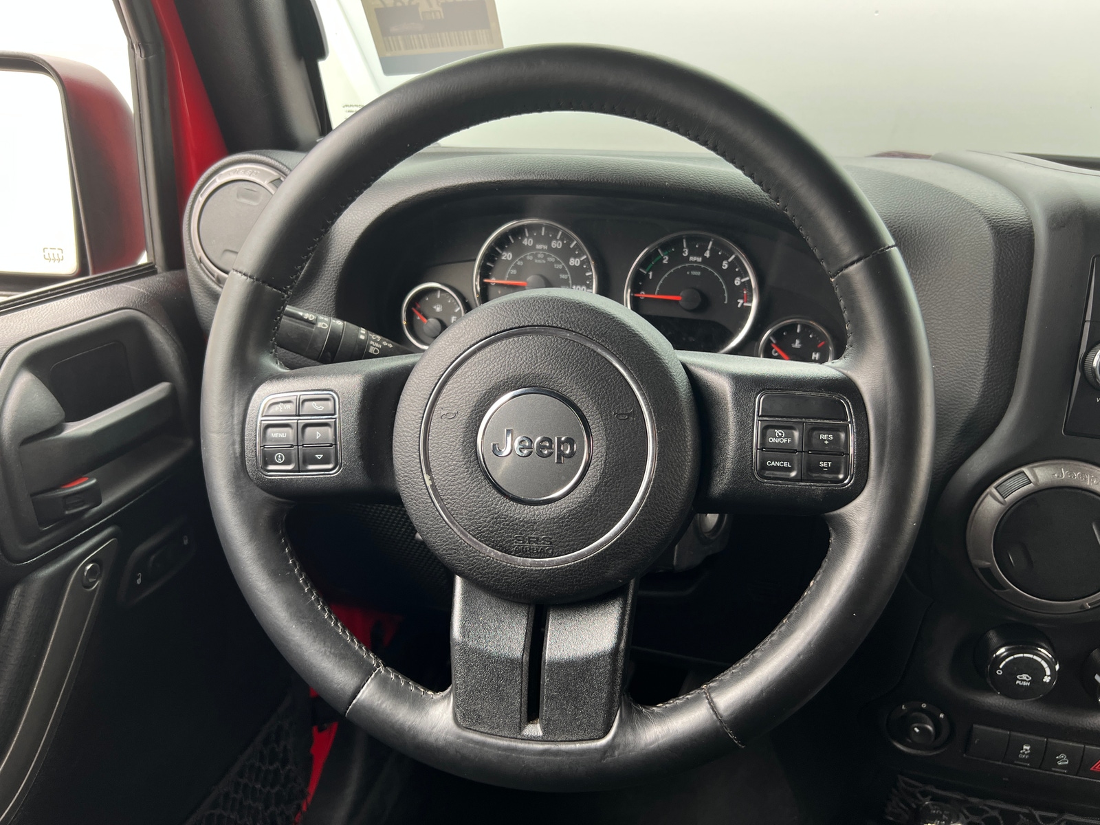 Thumbnail: 2015 Jeep Wrangler - 5