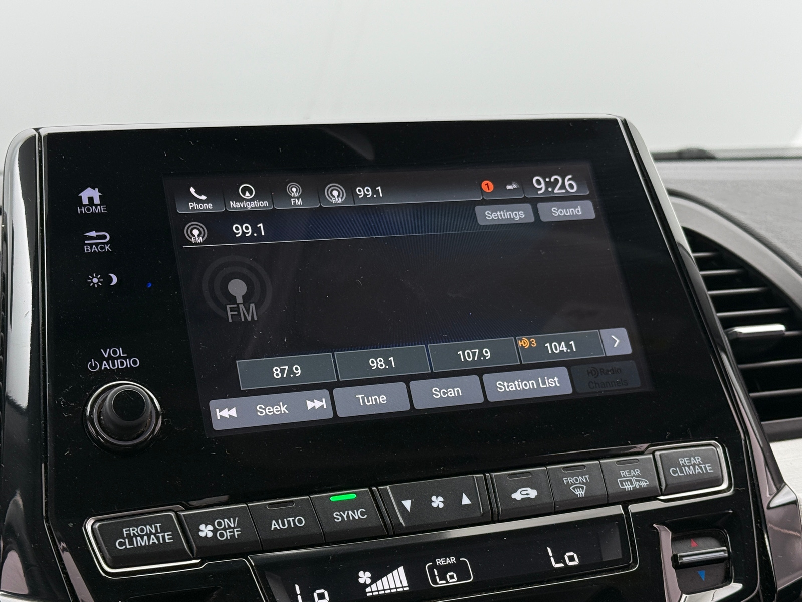 Thumbnail: 2018 Honda Odyssey - 3